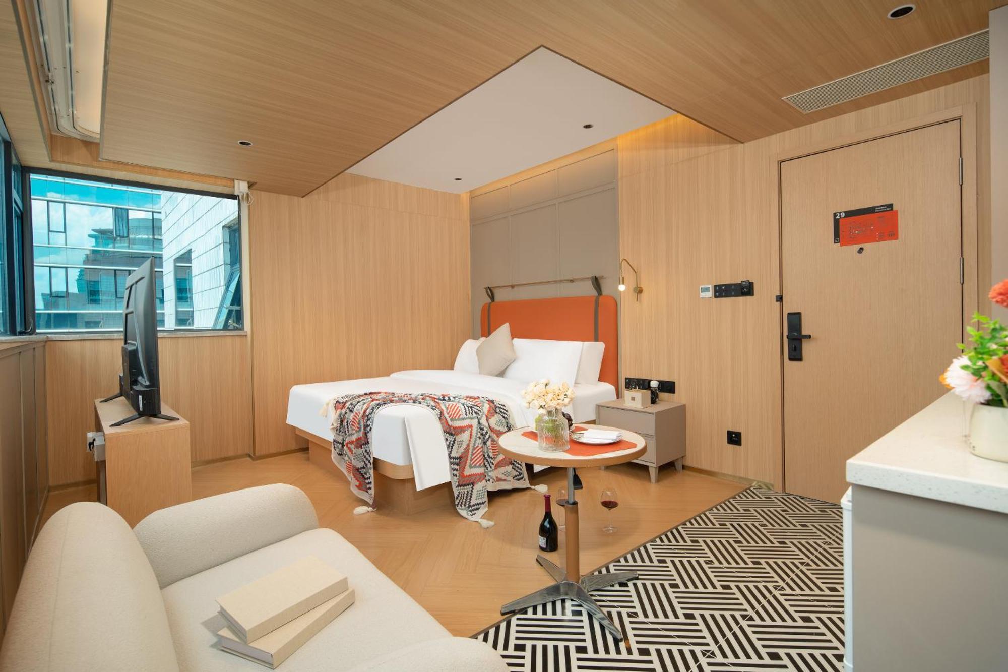 Grandee Rezen - Taikoo Hui Plaza Shipaiqiao Metro Station 5* Canton