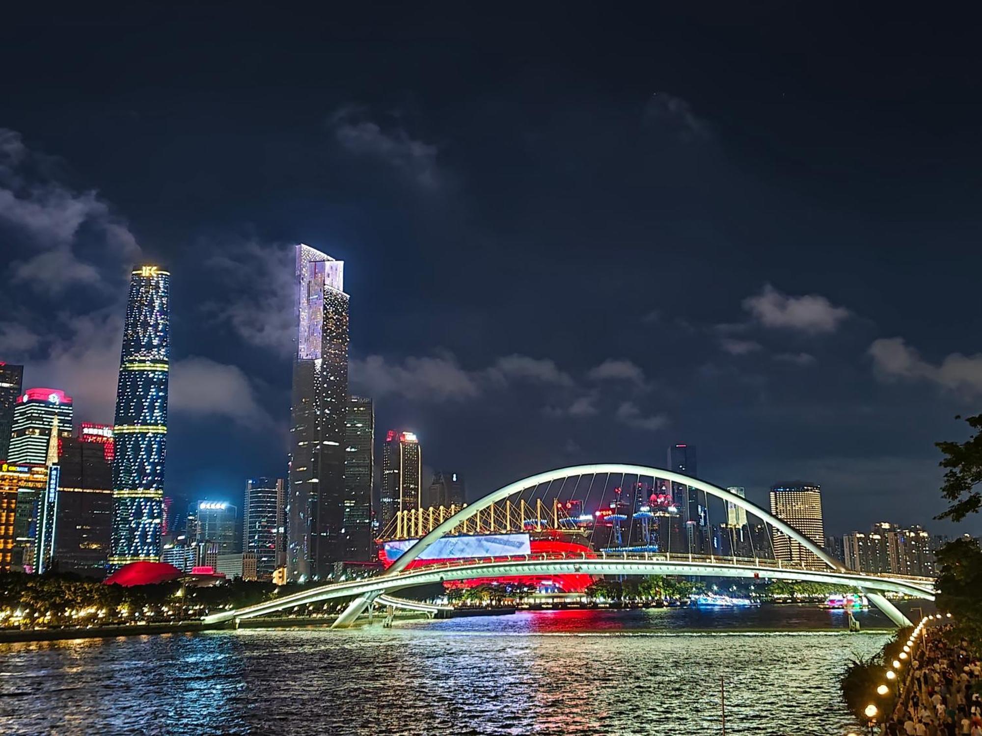Yizhi - Tower Metro Station Pazhou Convention And Exhibition Center Branch Hotel 4*