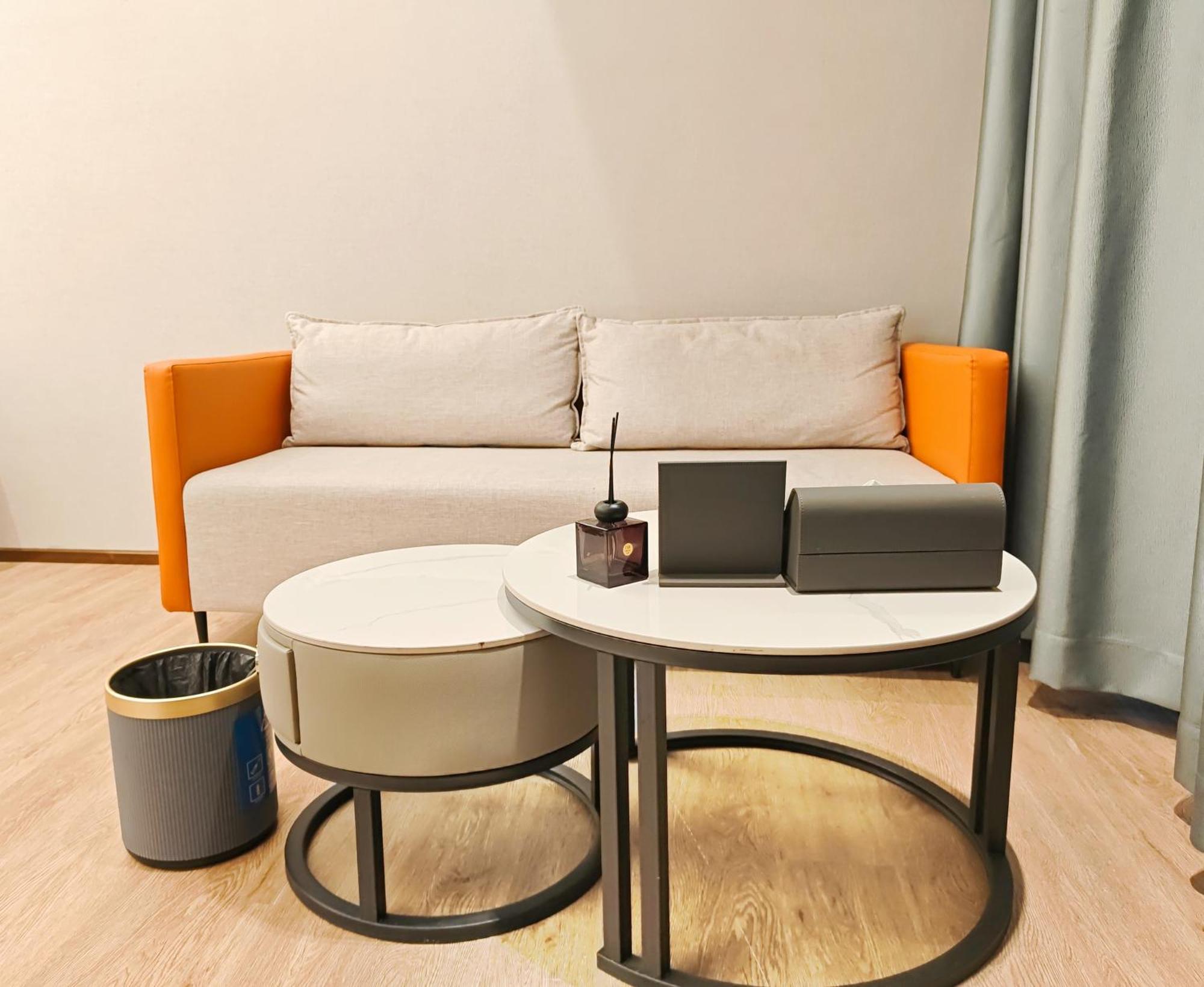 Hotel Yizhi - Tower Metro Station Pazhou Convention And Exhibition Center Branch Guangzhou