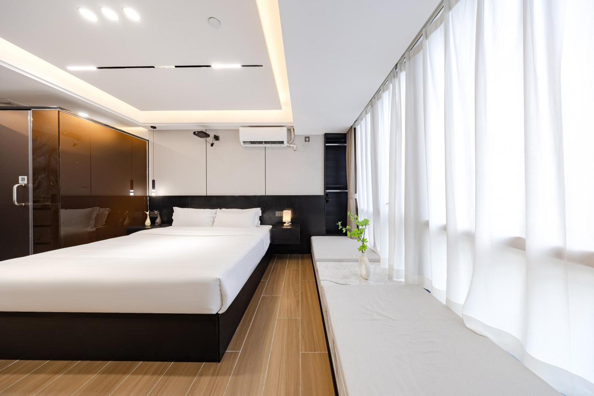 Yu Manju High-floor Huge-screen Audiovisual Hotel-guangzhou Tower Zhujiang New Town Sports West Road Branch 4* Guangzhou