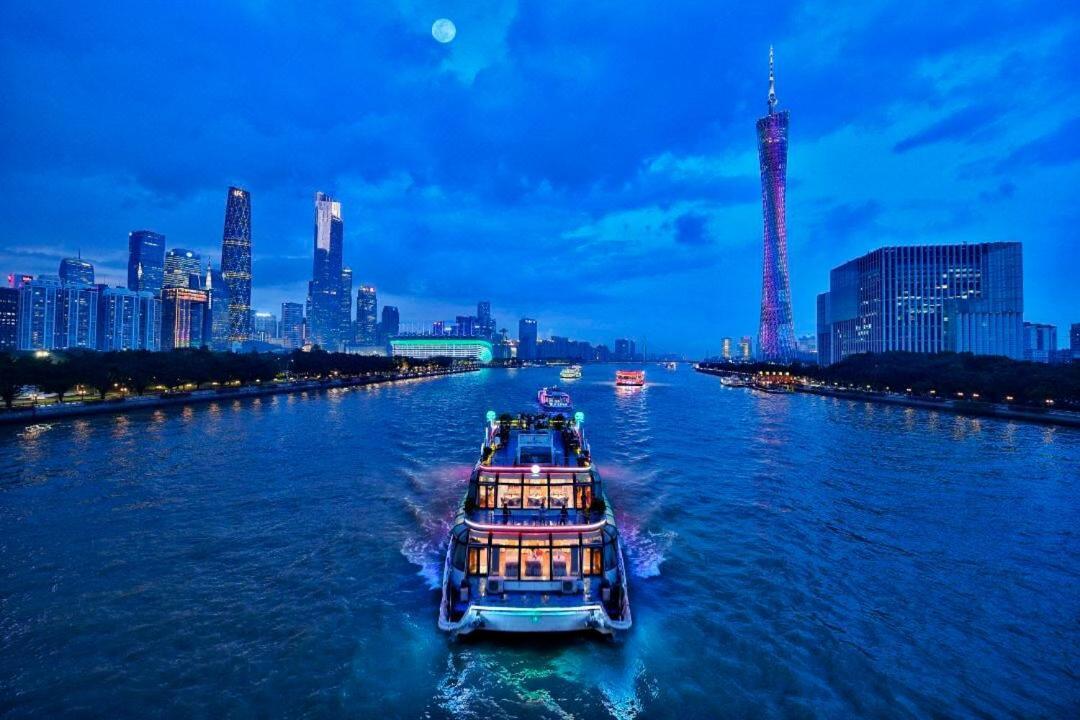 Hotel Orange Tree International Zhujiang New Town: Fair Shuttle 3*