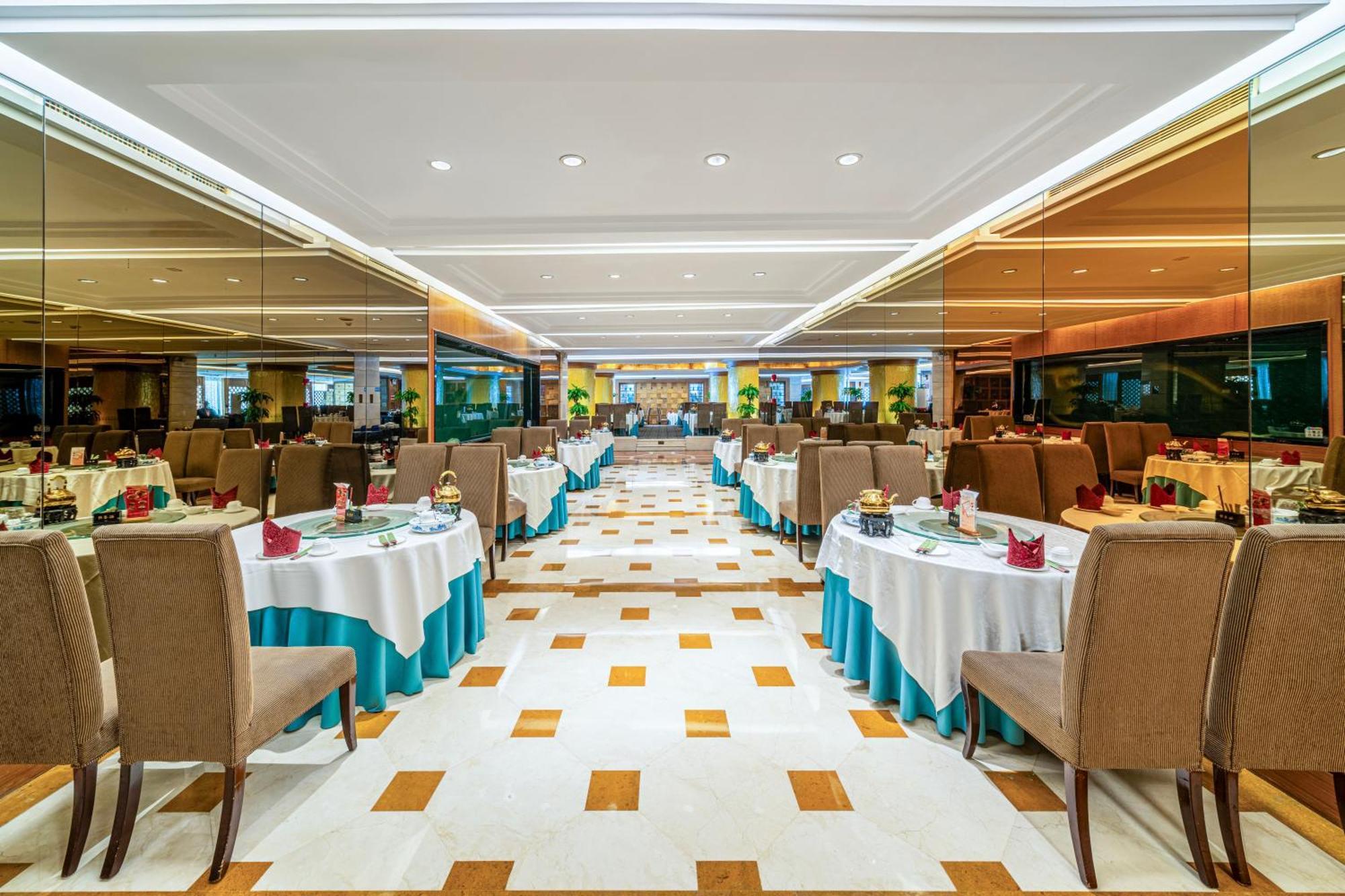 Grand International Hotel 5*