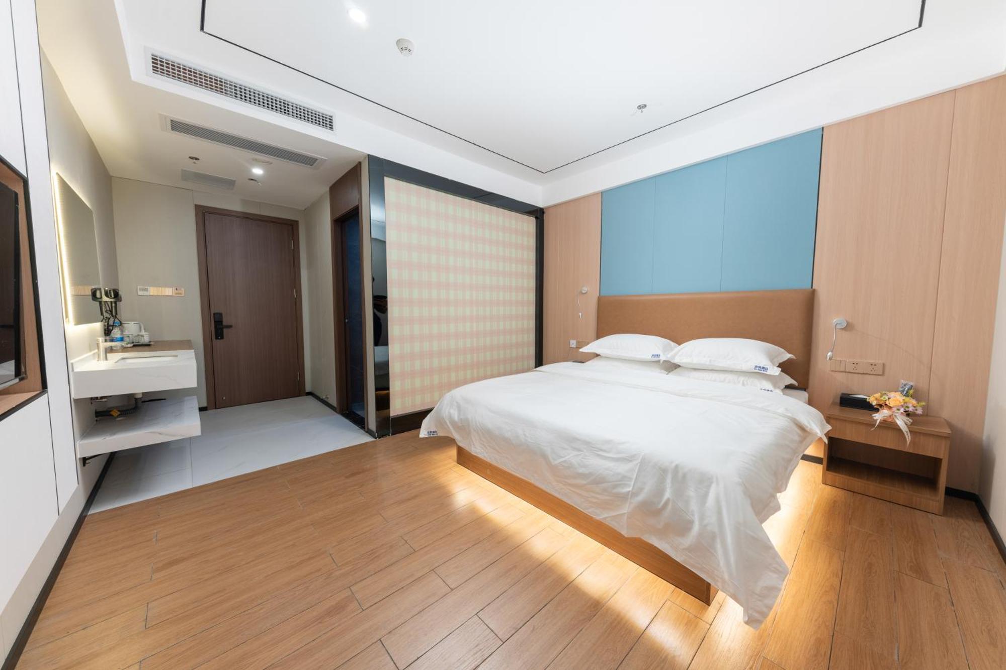 Haiyue Hotel 3*