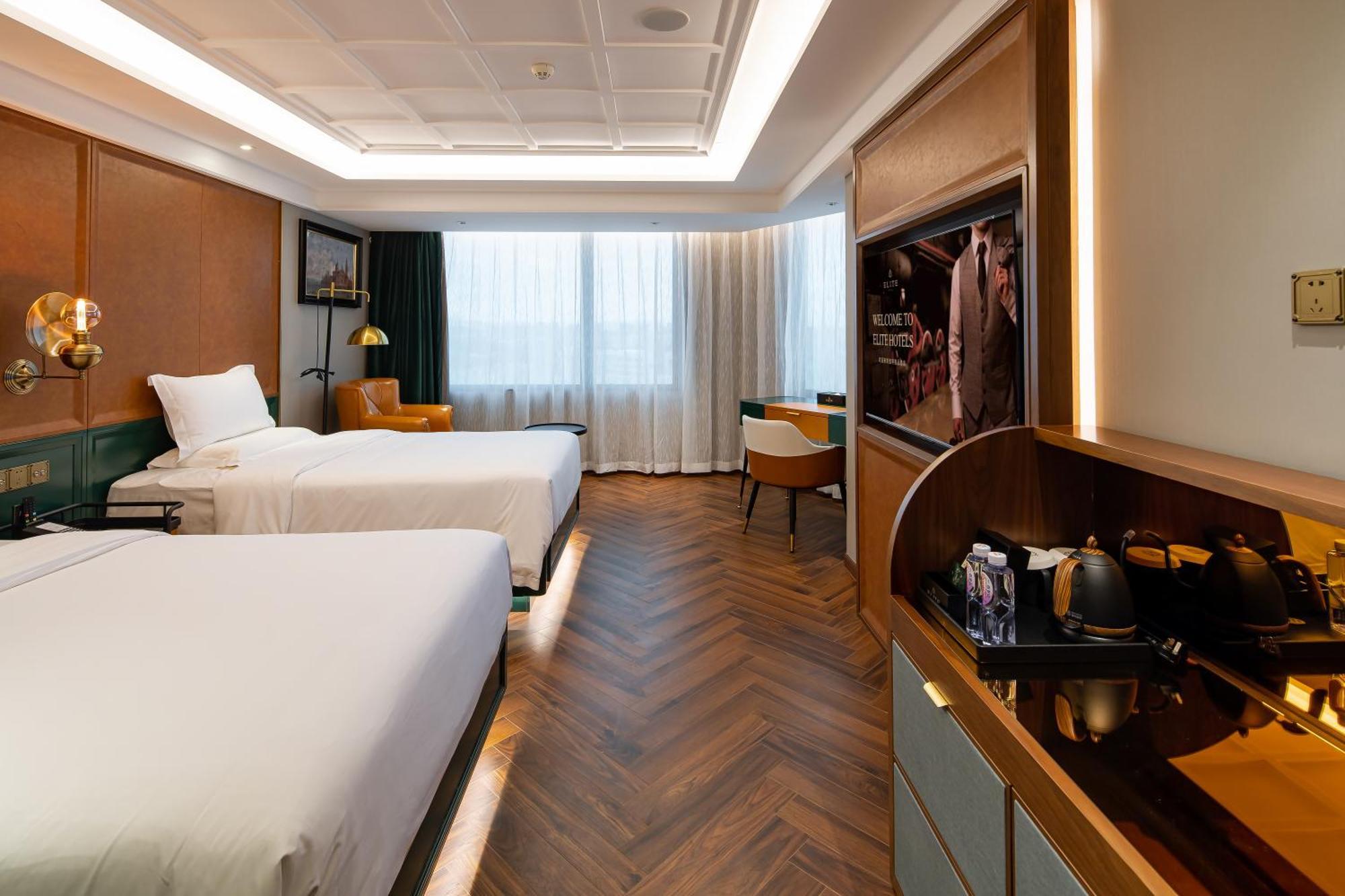 Hotel Elite International Taikoo Hui Plaza Gangding Metro Station Branch - Free Shuttle Bus To Fair Complex During Fair Period & Overseas Buyers Registration Service & Free Vpn Internet Access