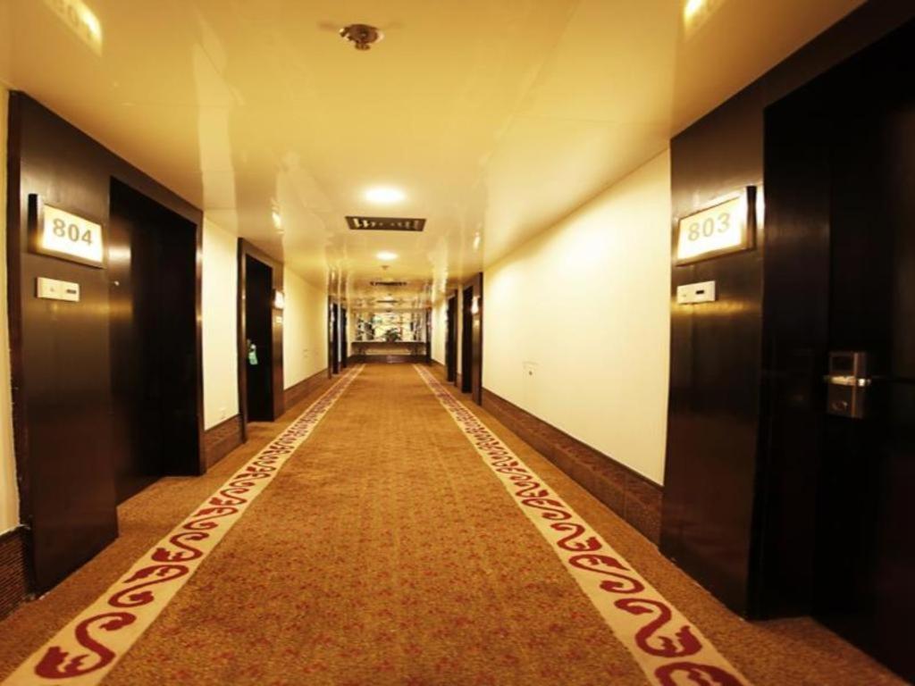 New World Hotel