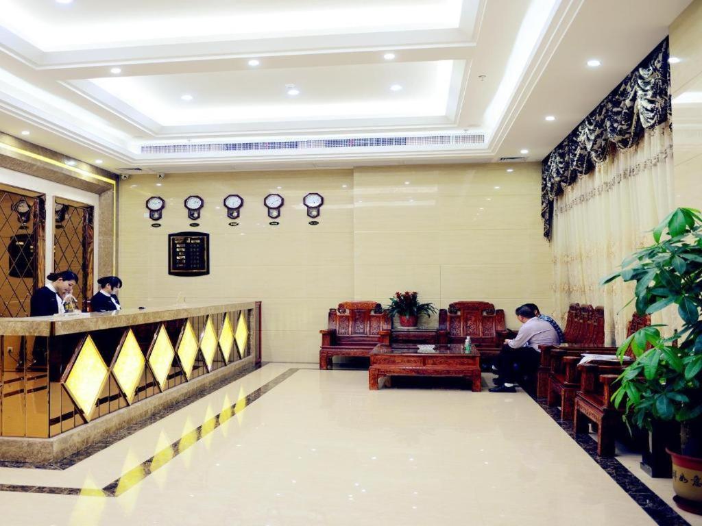 Hotel Junye International