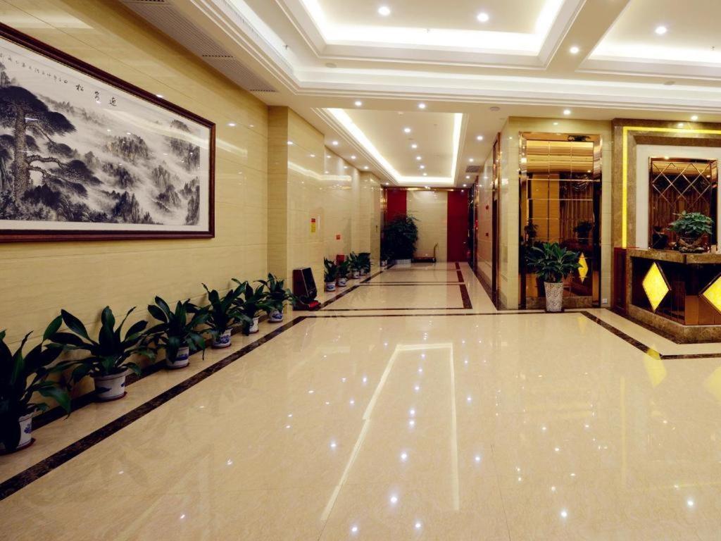 Junye International