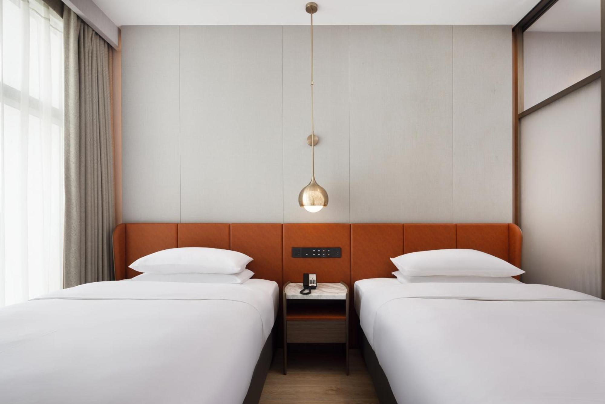 Hotel Home2 By Hilton Huangpu Science 4*