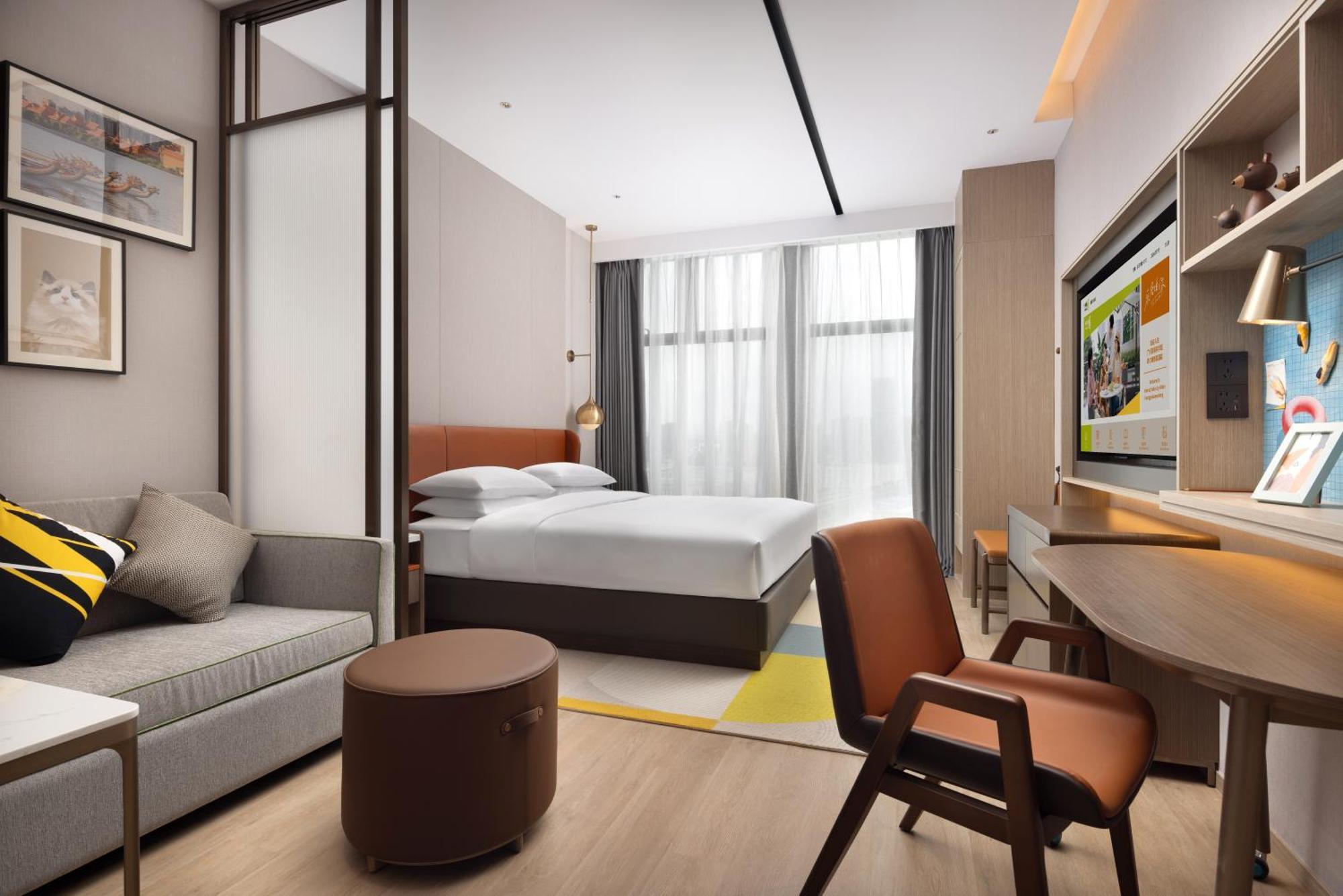 Hotel Home2 By Hilton Huangpu Science 4*