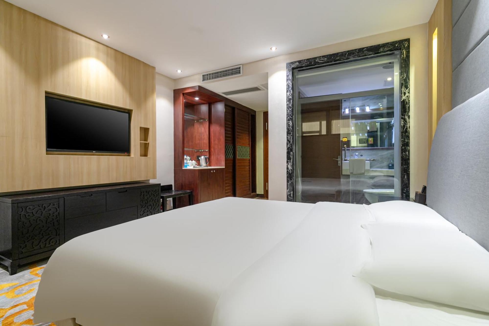 Hotel Yi Yun Baiyun International Airport Branch - Renhe Metro Station