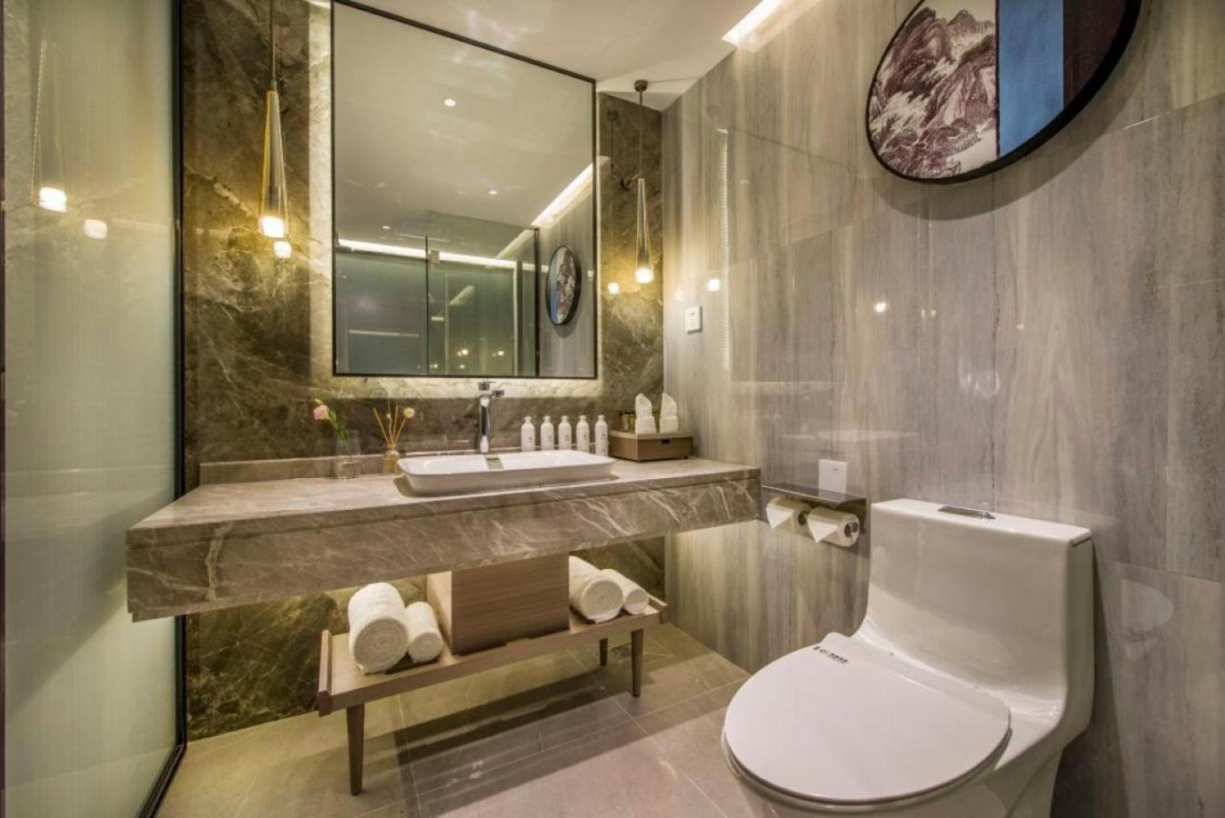 Hotel Mehood Lestie International Hotel Linhexi Guangzhou East Railway Branch - Free Shuttle Bus To Canton Fair Complex During Canton Fair Period & Free Afternoon Tea & Free Midnight Snack & Free Vpn Internet Access