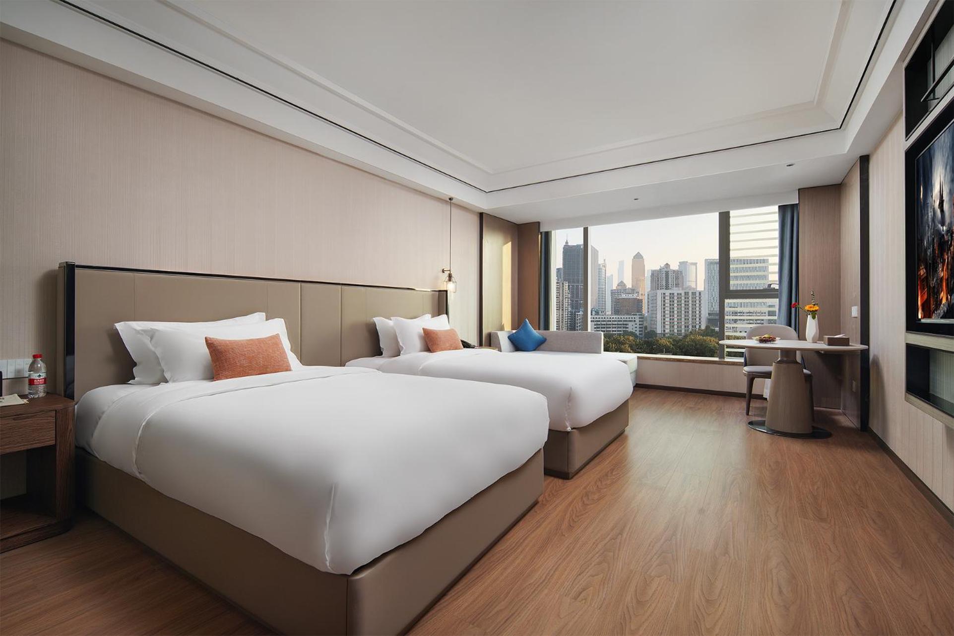 Mehood Lestie International Hotel Linhexi Guangzhou East Railway Branch - Free Shuttle Bus To Canton Fair Complex During Canton Fair Period & Free Afternoon Tea & Free Midnight Snack & Free Vpn Internet Access Hotel Guangzhou
