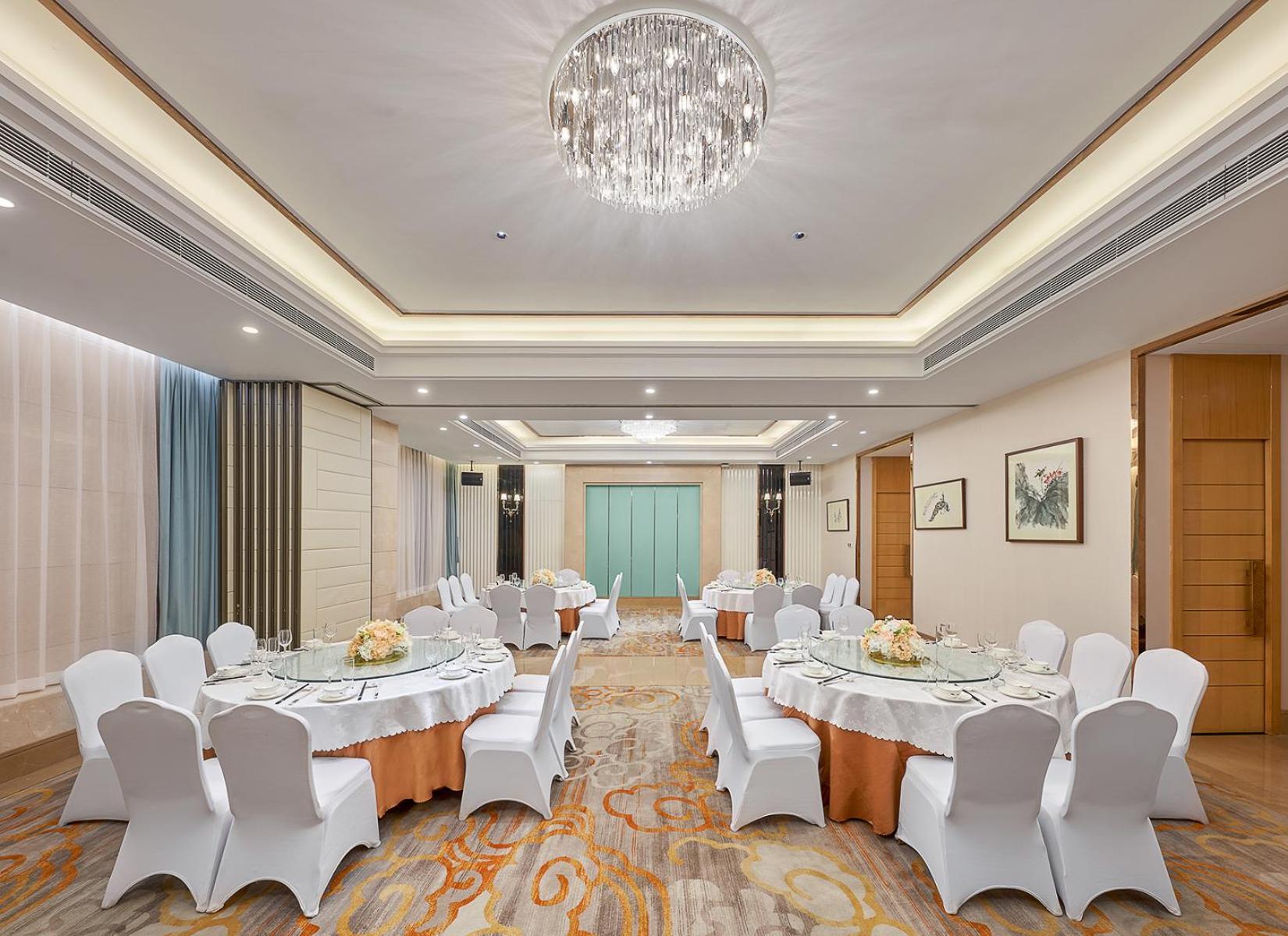 Mehood Lestie International Hotel Linhexi Guangzhou East Railway Branch - Free Shuttle Bus To Canton Fair Complex During Canton Fair Period & Free Afternoon Tea & Free Midnight Snack & Free Vpn Internet Access 4*
