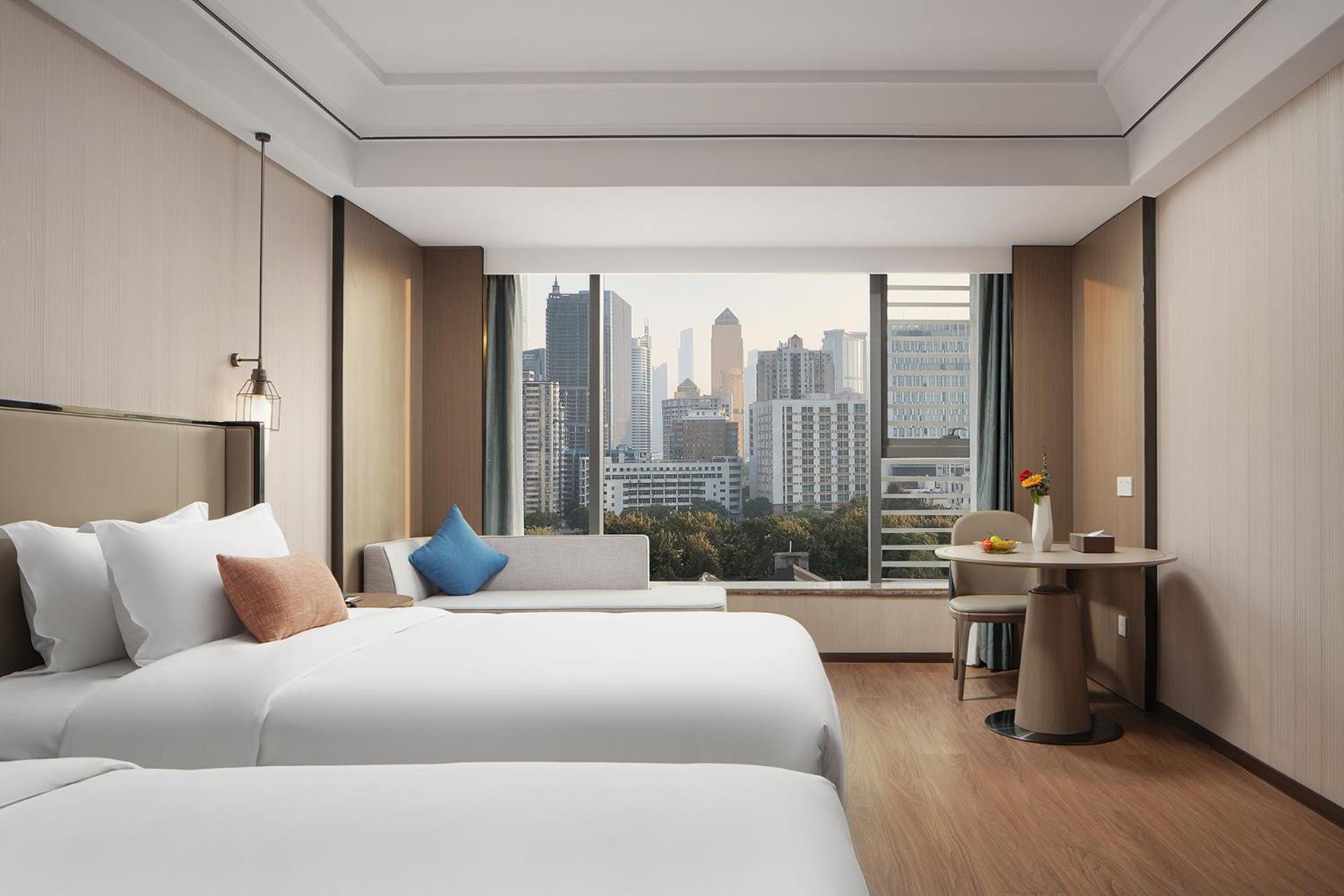 Mehood Lestie International Hotel Linhexi Guangzhou East Railway Branch - Free Shuttle Bus To Canton Fair Complex During Canton Fair Period & Free Afternoon Tea & Free Midnight Snack & Free Vpn Internet Access Guangzhou