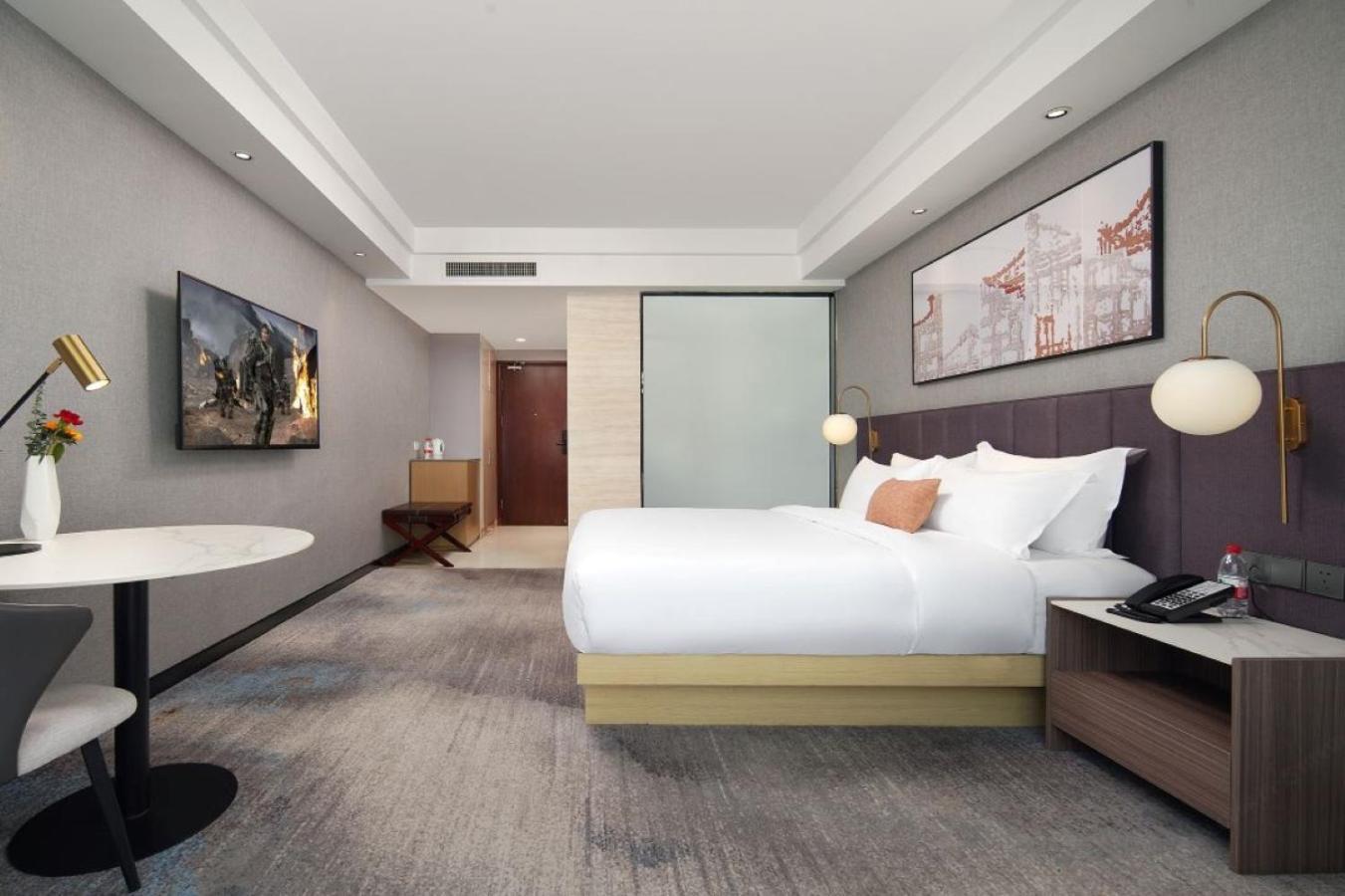 Mehood Lestie International Hotel Linhexi Guangzhou East Railway Branch - Free Shuttle Bus To Canton Fair Complex During Canton Fair Period & Free Afternoon Tea & Free Midnight Snack & Free Vpn Internet Access 4* Guangzhou