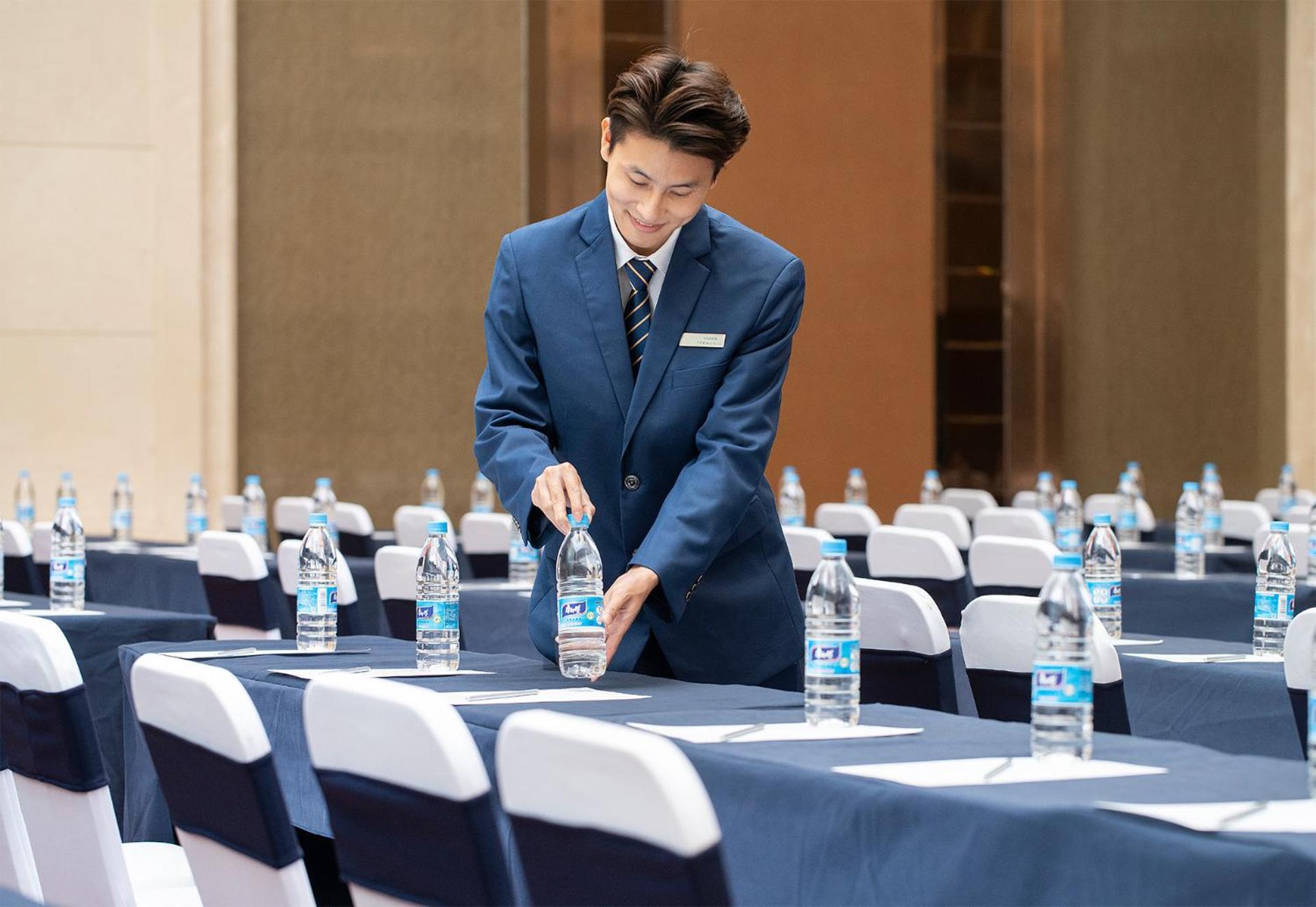 Hotel Mehood Lestie International Hotel Linhexi Guangzhou East Railway Branch - Free Shuttle Bus To Canton Fair Complex During Canton Fair Period & Free Afternoon Tea & Free Midnight Snack & Free Vpn Internet Access