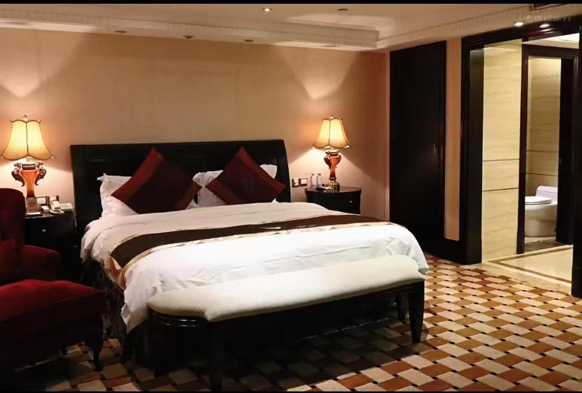 Royal Mediterranean Hotel Guangzhou
