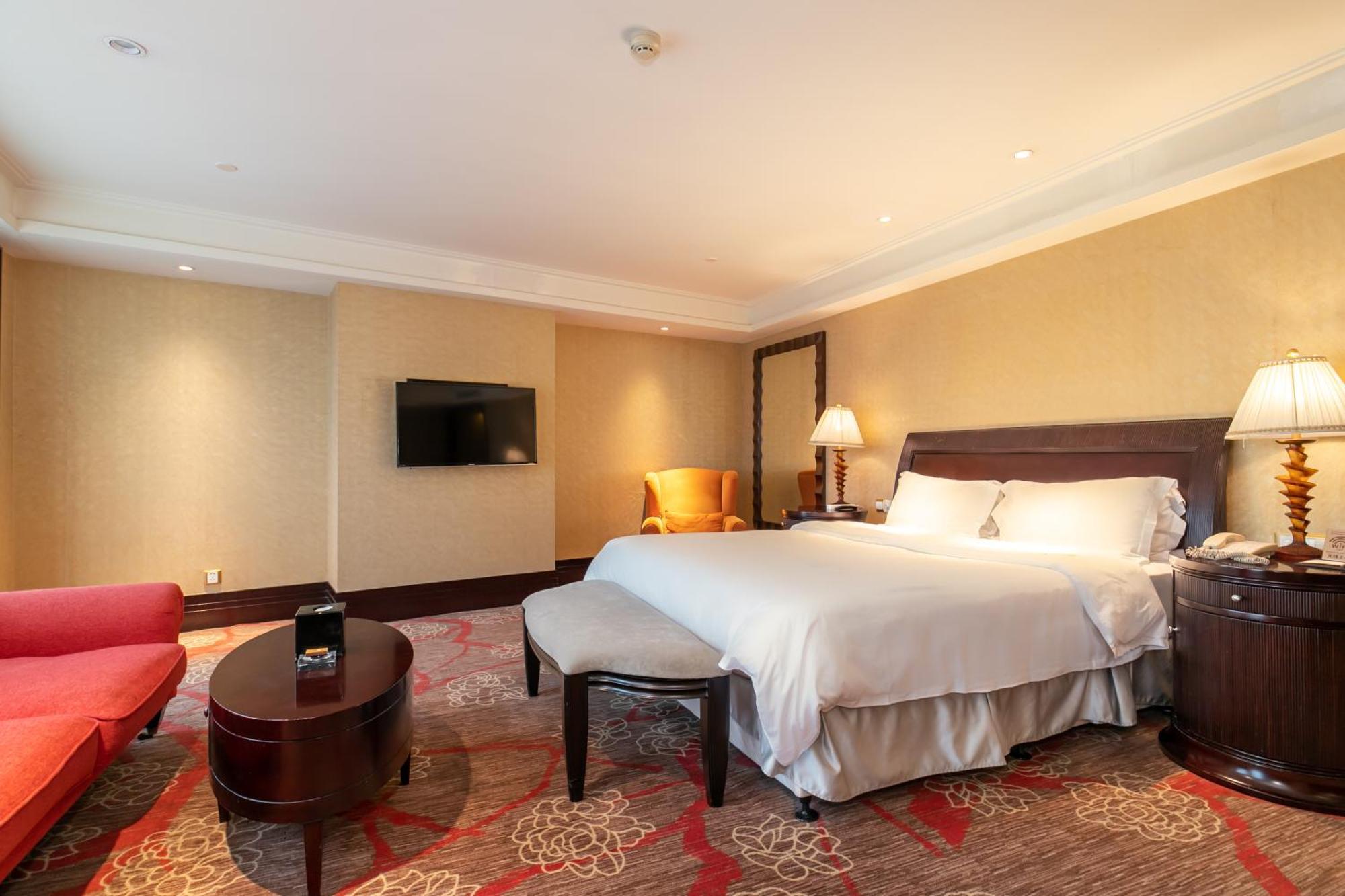 Royal Mediterranean 5*