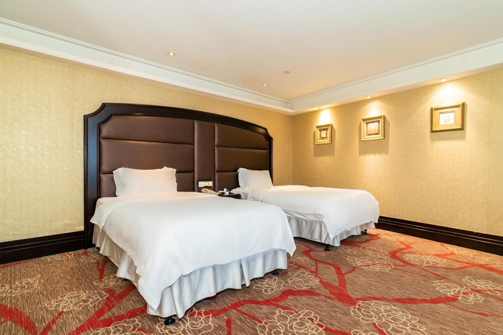 Royal Mediterranean Hotel 5*