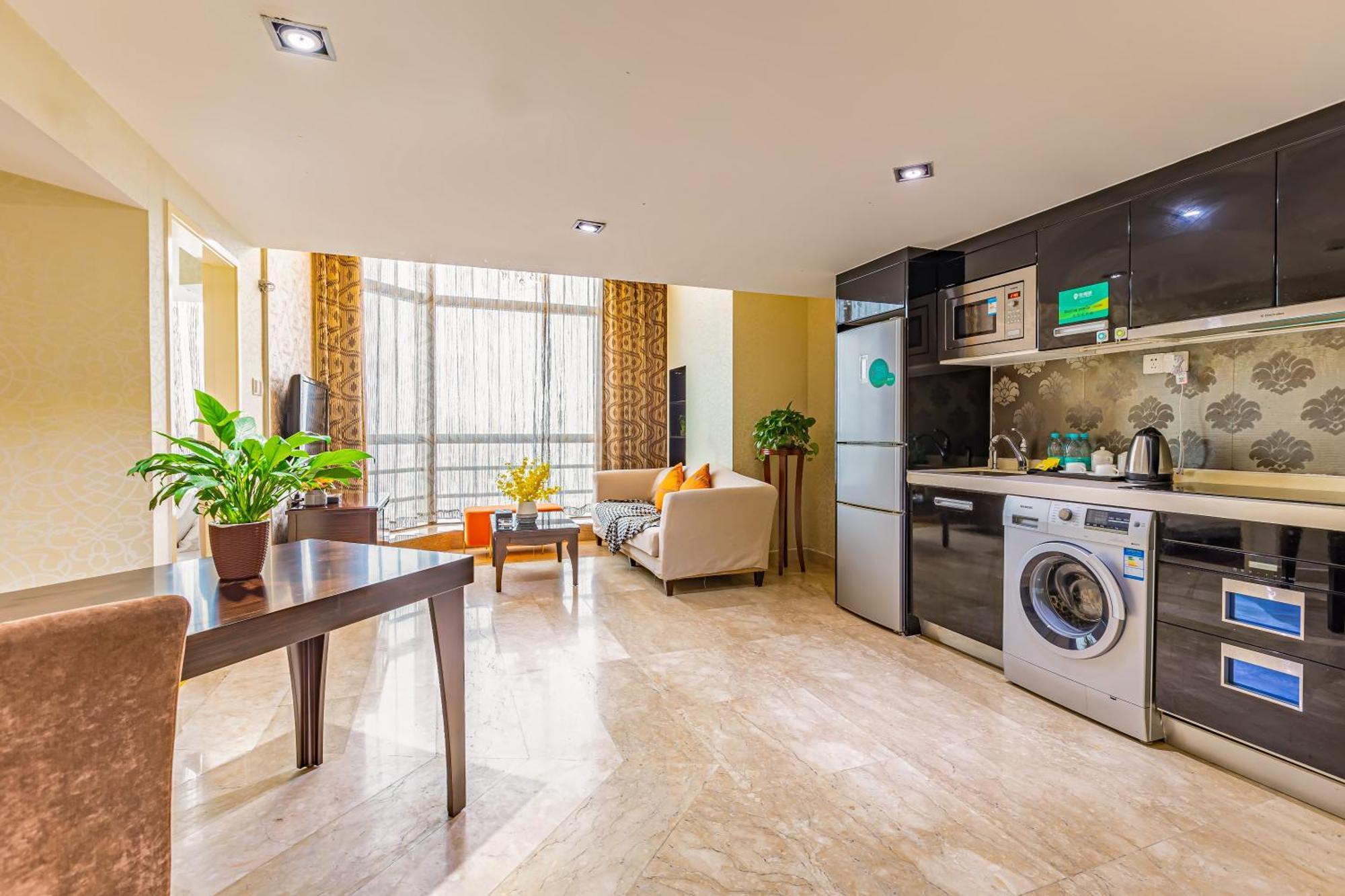 Aparthotel Waifiden Grand View Golden Palace - Free Shuttle Bus During The Fair 4*