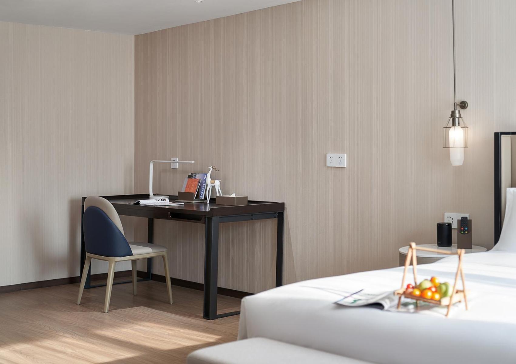Mehood Lestie International Hotel Linhexi Guangzhou East Railway Branch - Free Shuttle Bus To Canton Fair Complex During Canton Fair Period & Free Afternoon Tea & Free Midnight Snack & Free Vpn Internet Access Hotel Guangzhou