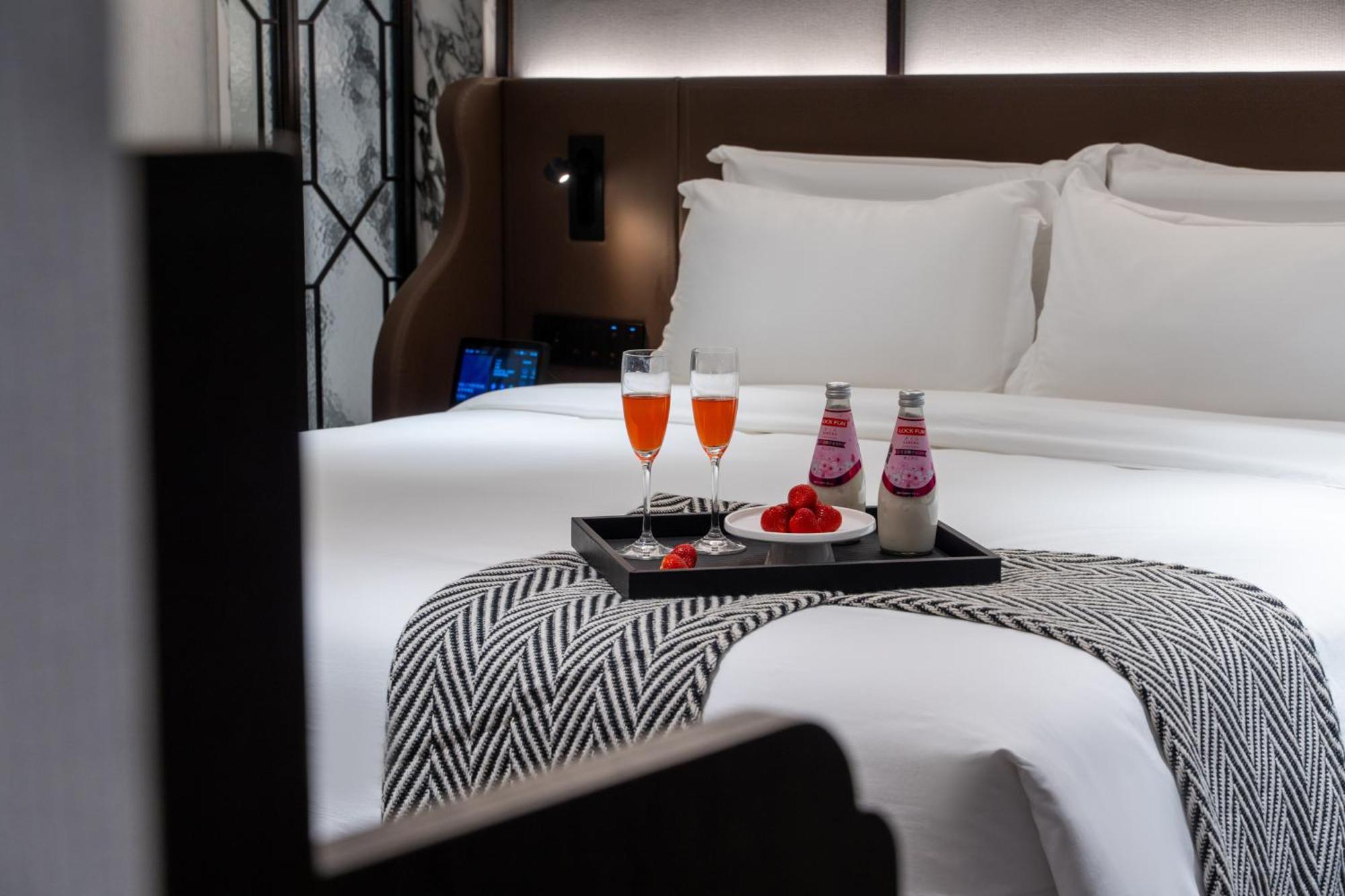 Hotel President Hotel-canton Fair Free Shuttle Bus And Exhibitor Registration Guangzhou