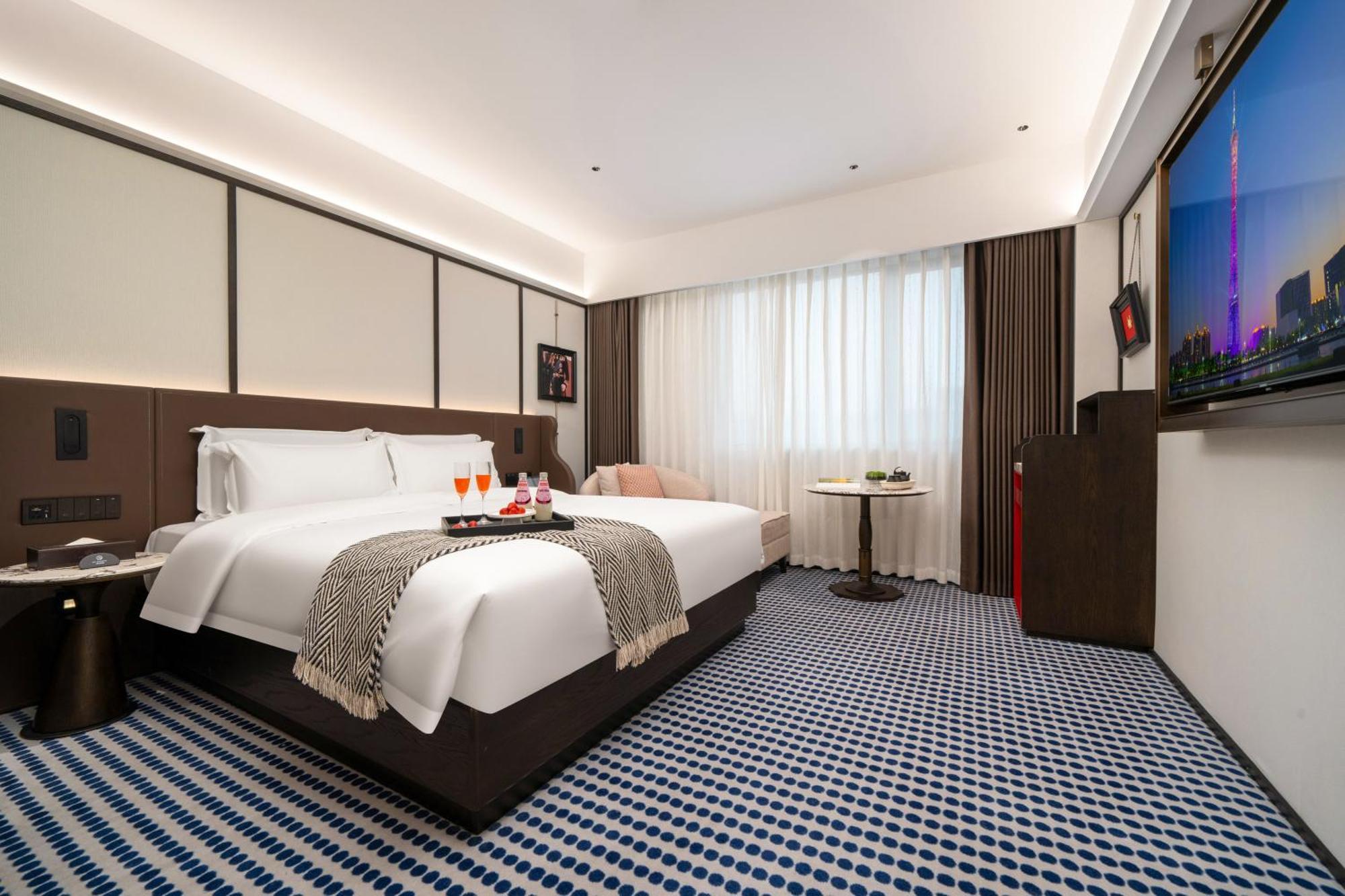 President Hotel-canton Fair Free Shuttle Bus And Exhibitor Registration 4*