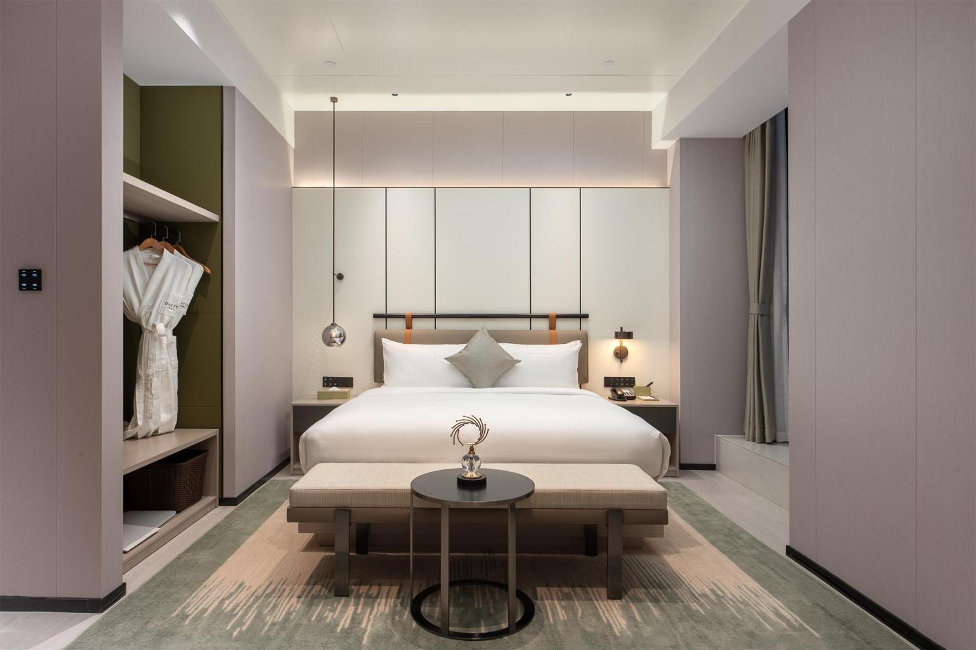 Oness Executive Huangpu Luogang - Free Shuttle For Fair 14 Apr - 5th 4*
