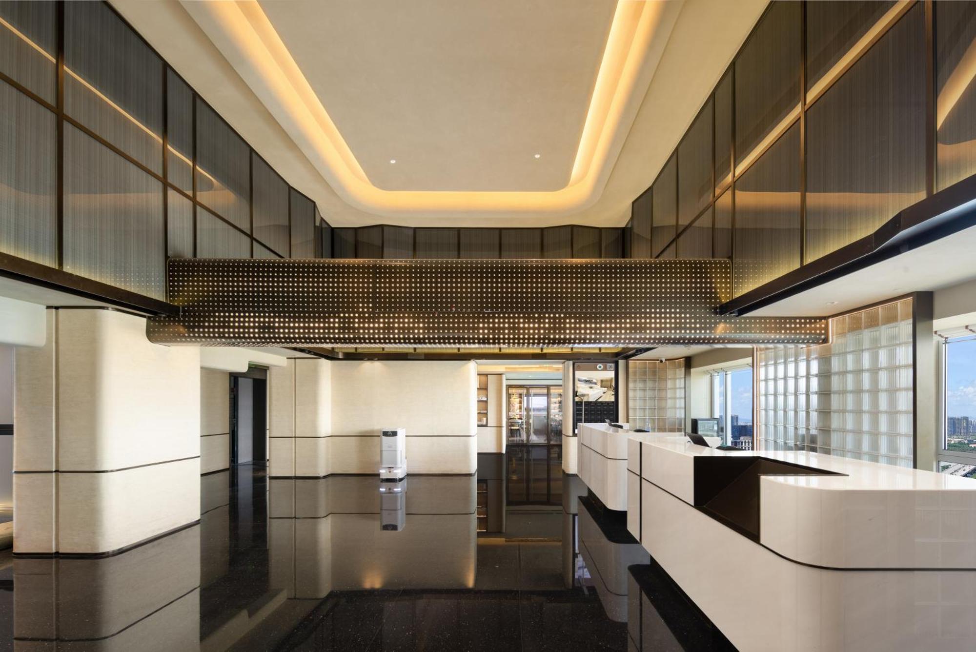 Hotel Atour Nansha Uni Mall 4*