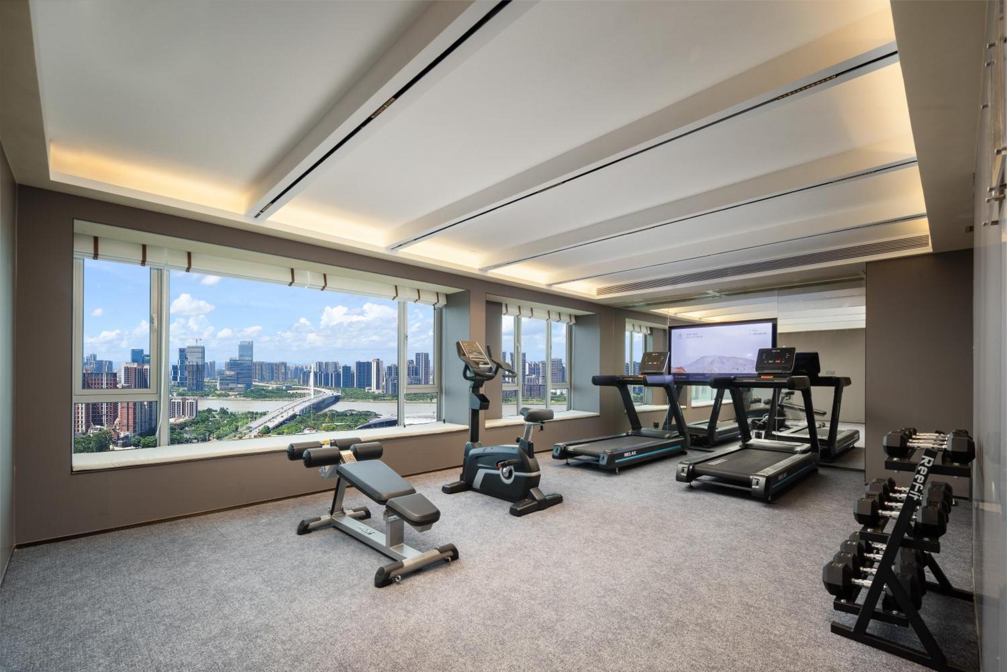 Atour Nansha Uni Mall Hotel 4*