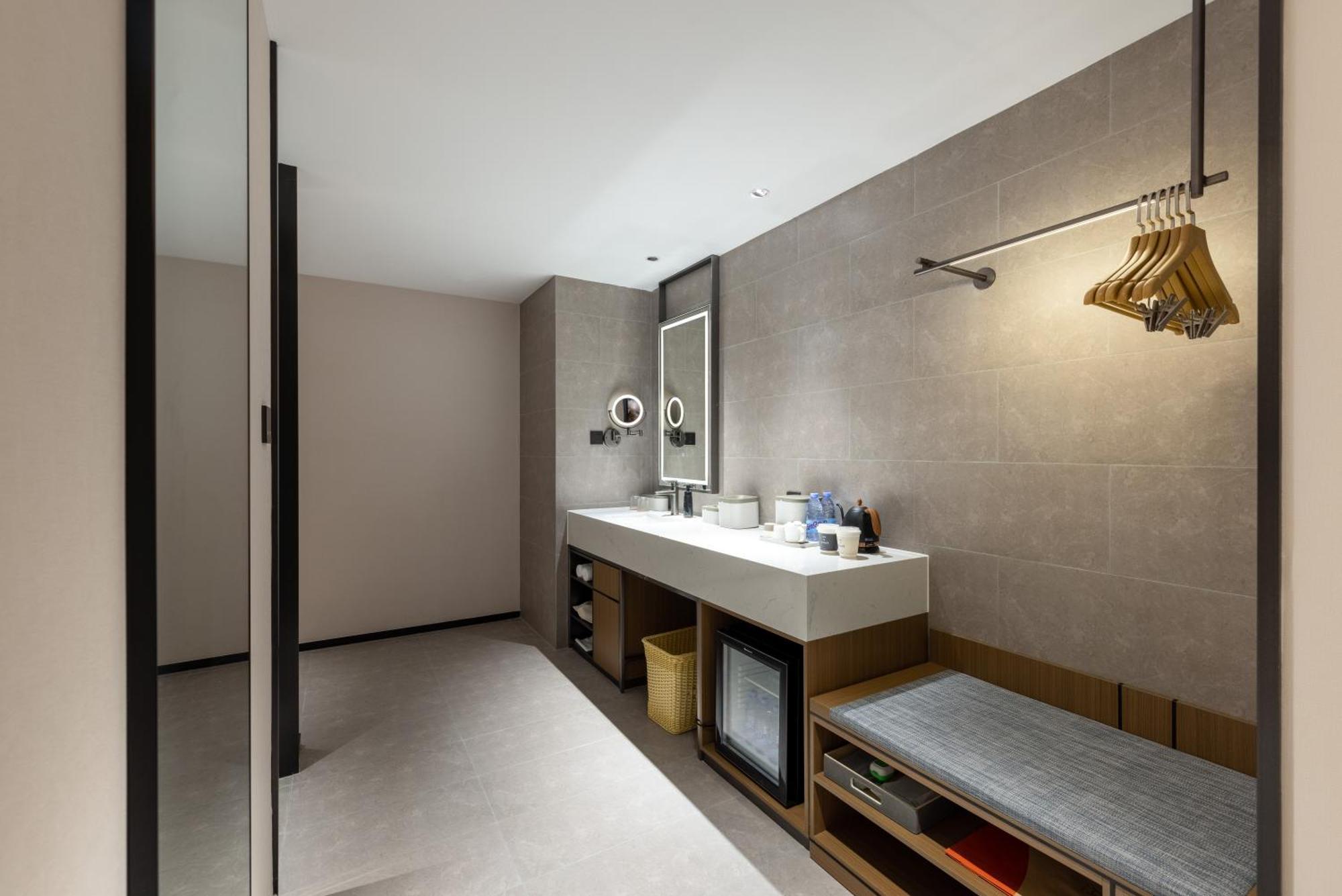 Hotel Atour Nansha Uni Mall