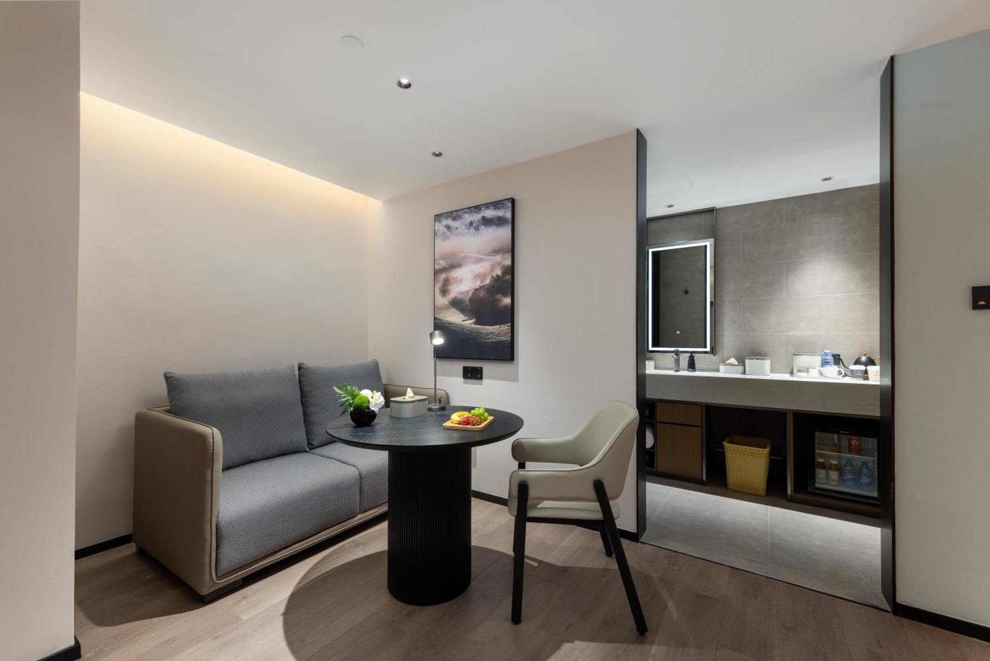 Hotel Atour Nansha Uni Mall
