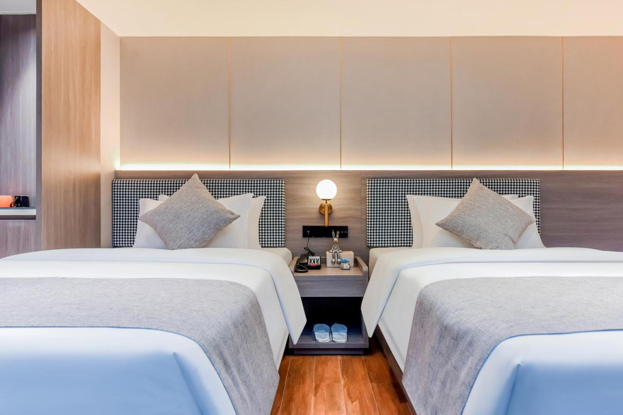 Shangpin - New Baiyun International Airport Flagship Store Hotel