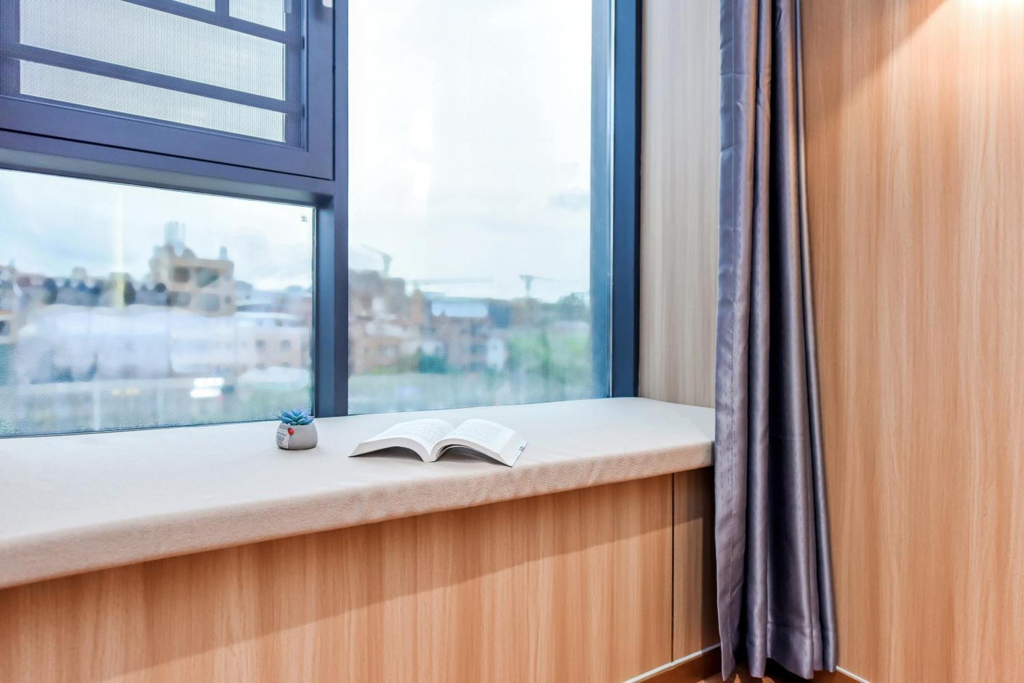 Shangpin - New Baiyun International Airport Flagship Store Hotel 3*
