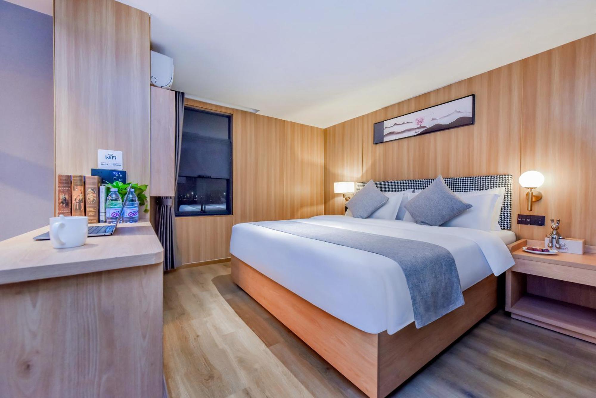 Shangpin - New Baiyun International Airport Flagship Store 3* Guangzhou