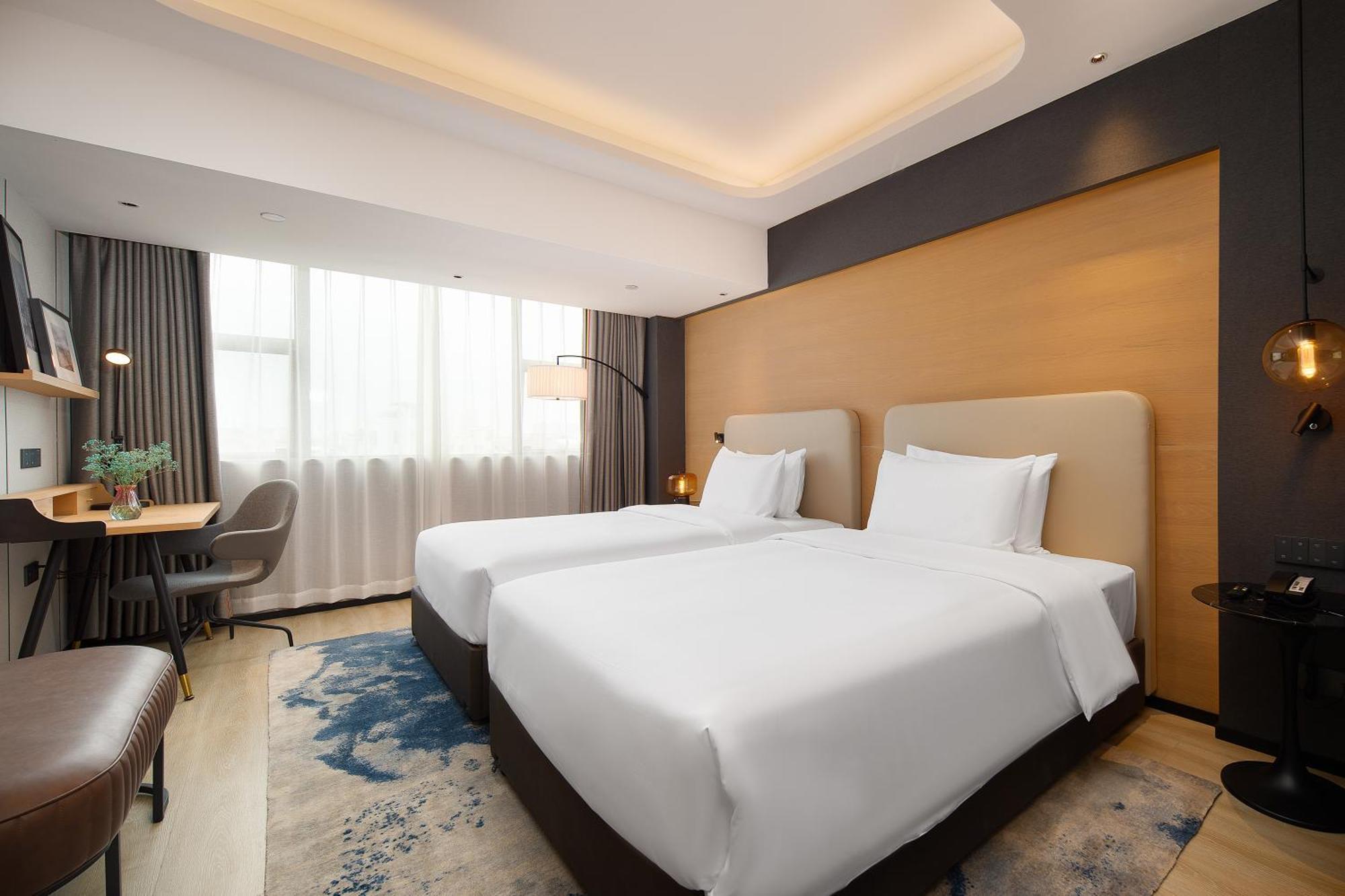 Hotel Langham Honor International Fair Complex Branch - Free Shuttle To Fair Complex During Fair Period & Free Mini Bar
