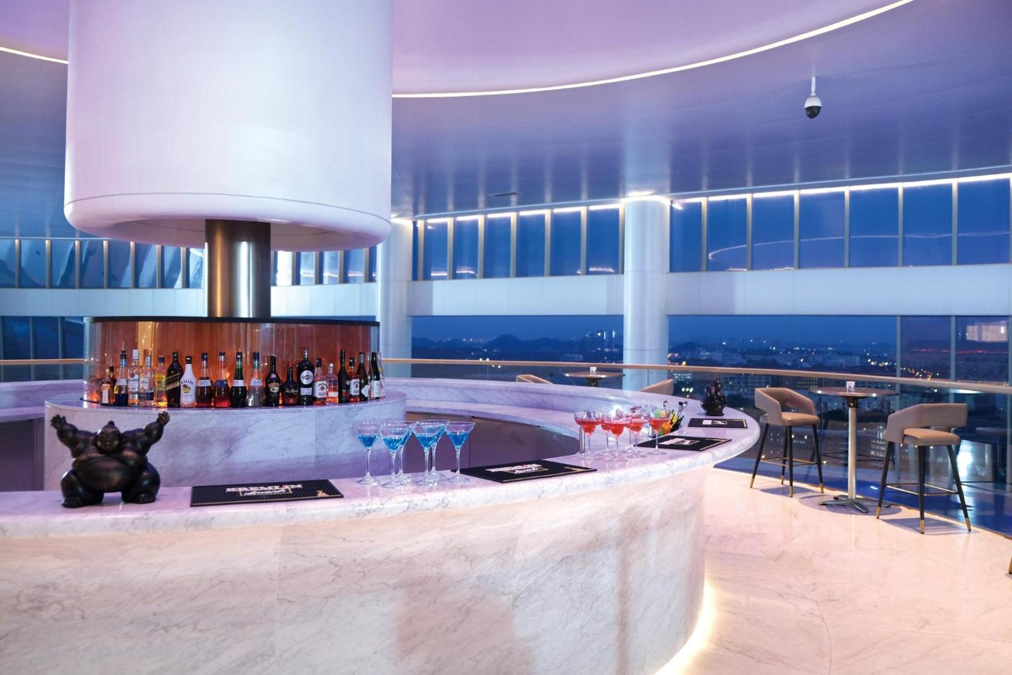 Vignette Collection The Xanadu Guangzhou, An Ihg Hotel - -Free Canton Fair Shuttle Bus During Canton Fair Hotel Guangzhou