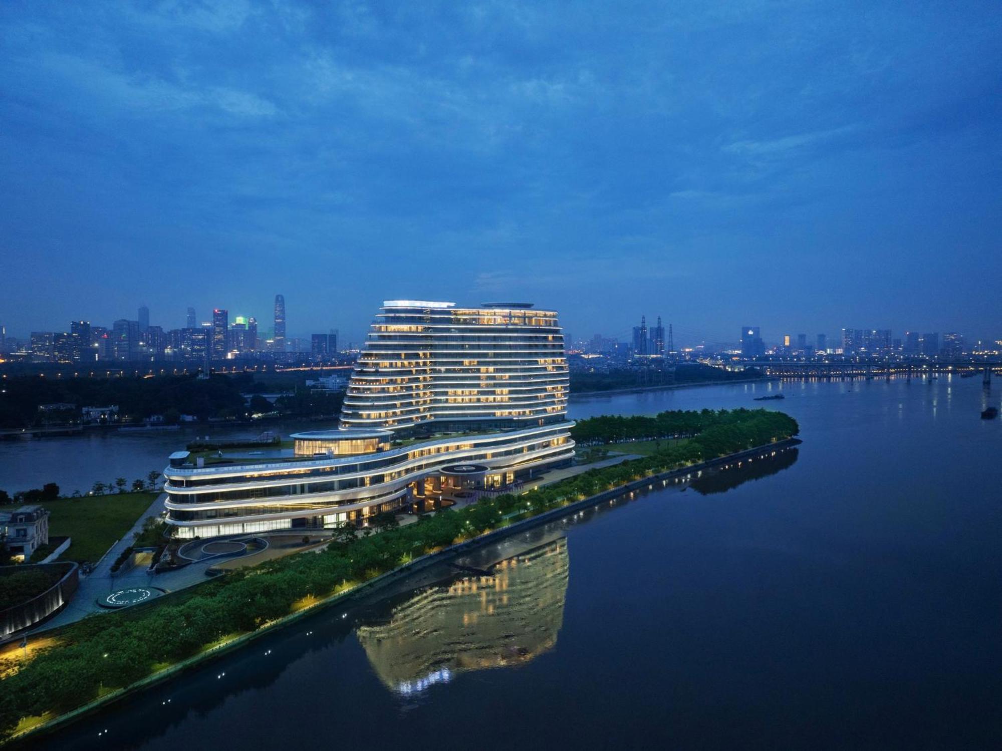 Hotel Vignette Collection The Xanadu Guangzhou, An Ihg Hotel - -Free Canton Fair Shuttle Bus During Canton Fair Guangzhou