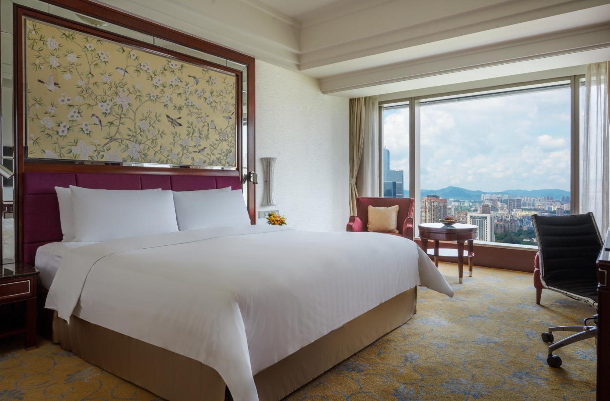 Shangri-la Guangzhou-3 Minutes By Walking To Fair Complex Hotel
