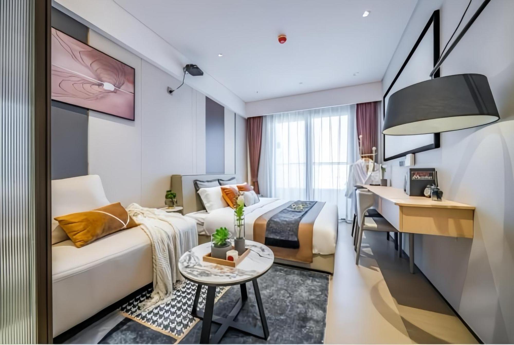 Raffles Executive - Huijin International Finance Center, Keyun Road Metro Station Branch-canton Fair Free Shuttle 3*