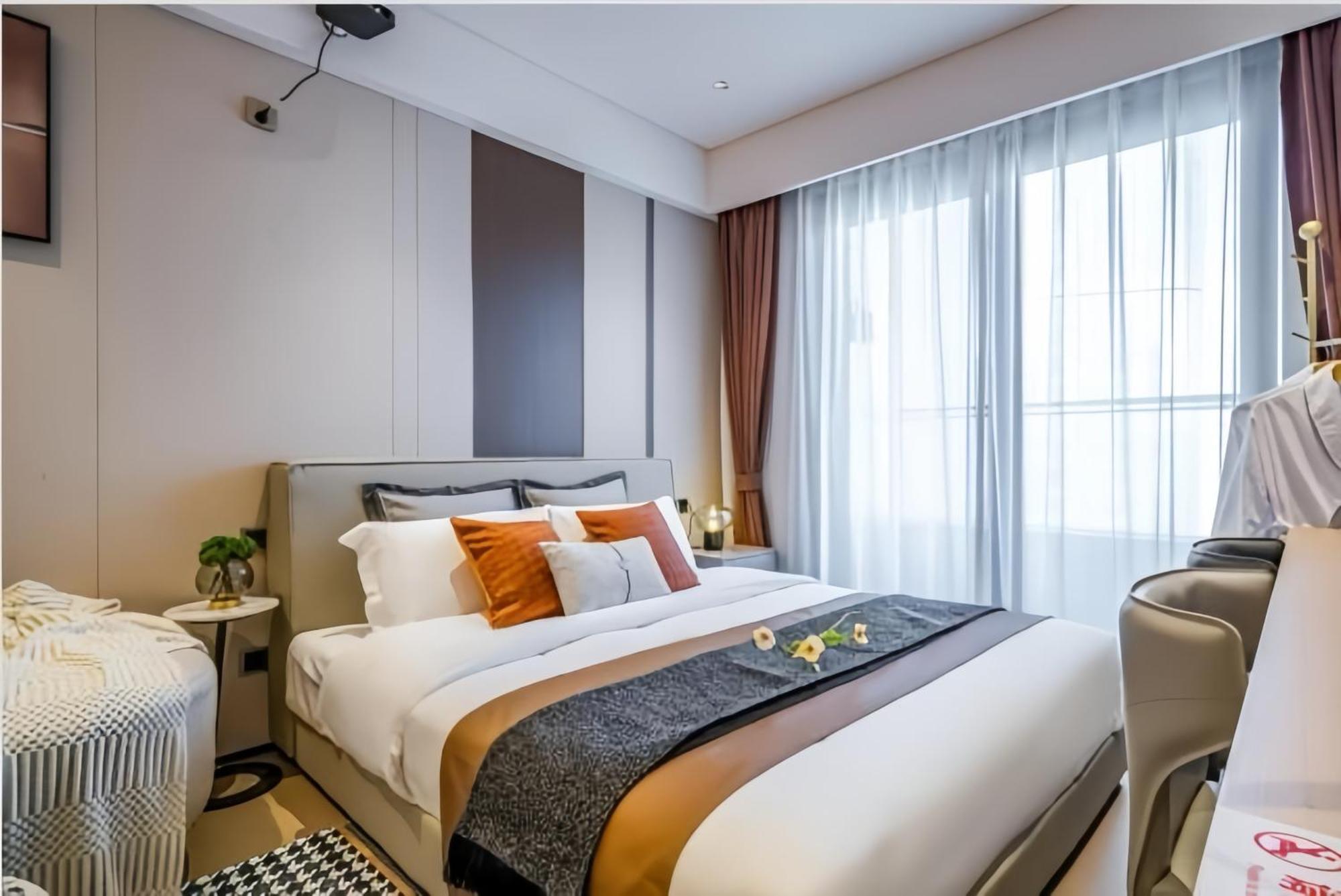 Raffles Executive - Huijin International Finance Center, Keyun Road Metro Station Branch-canton Fair Free Shuttle Guangzhou