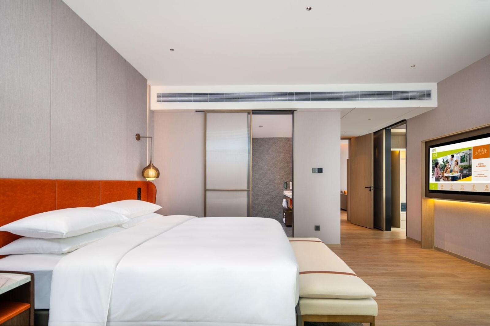 Home2 By Hilton Huadu 4*