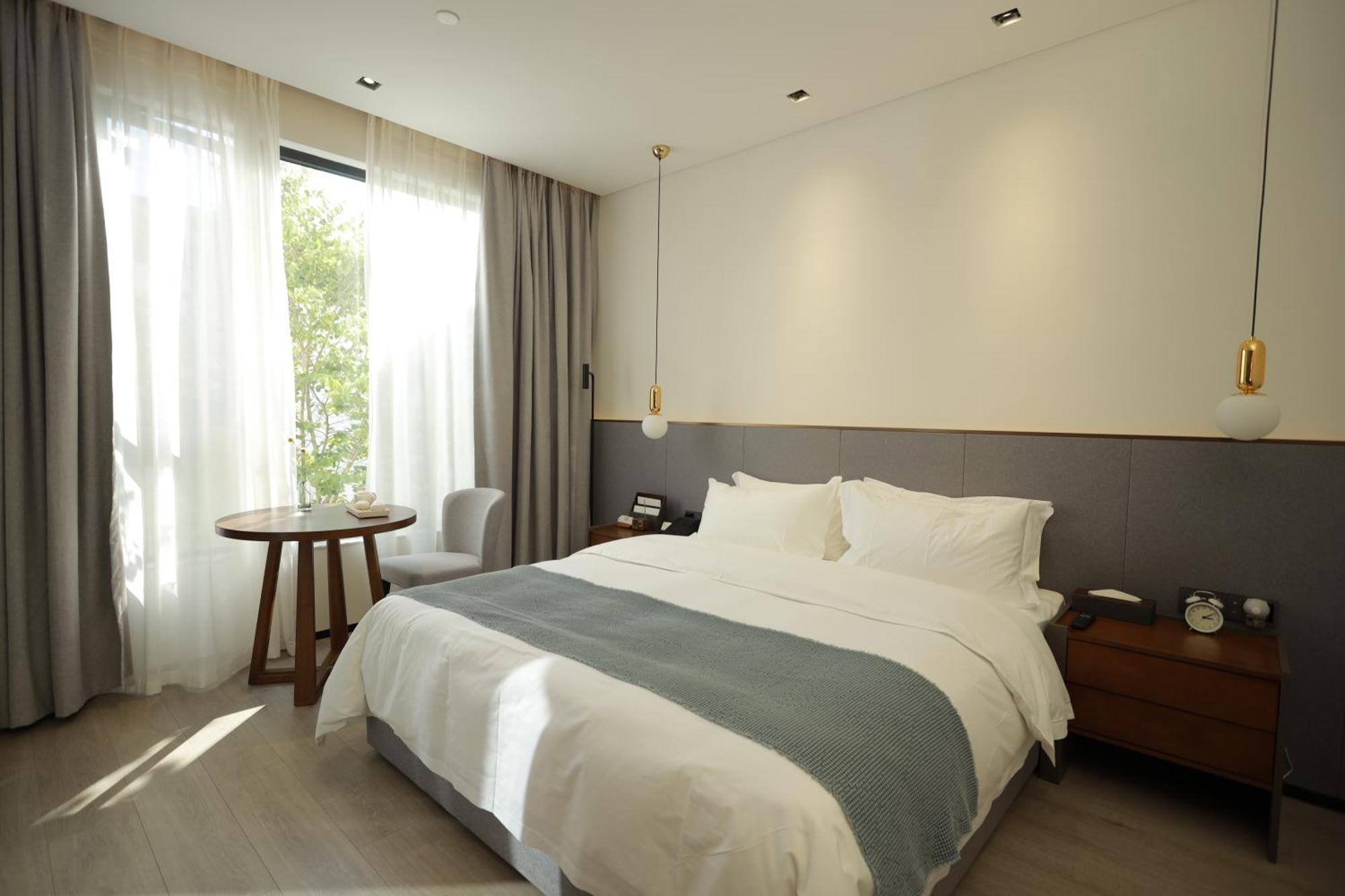 Hotel Kirine 4*