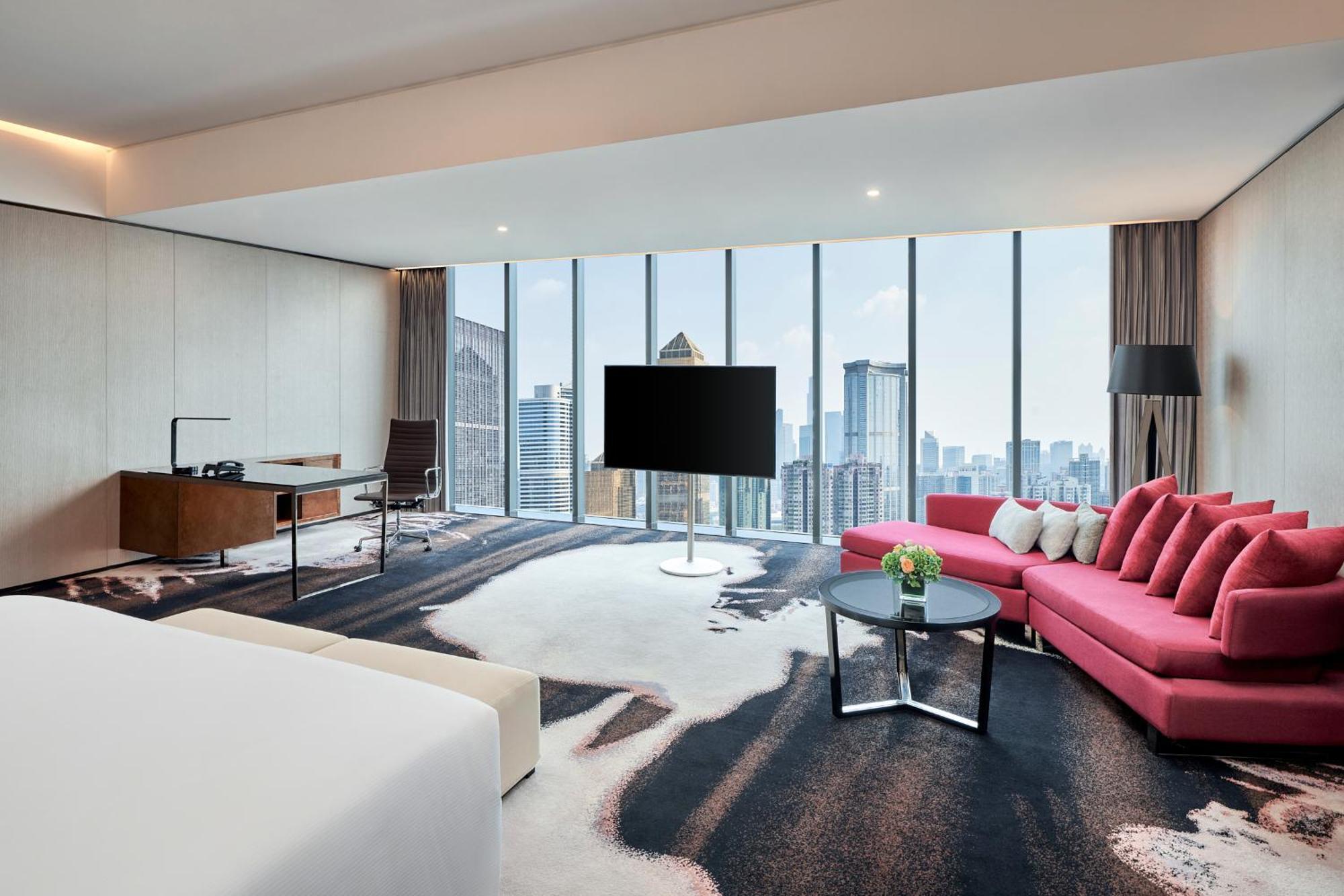 Hilton Tianhe: Fair Shuttle & Registration Hotel 5*
