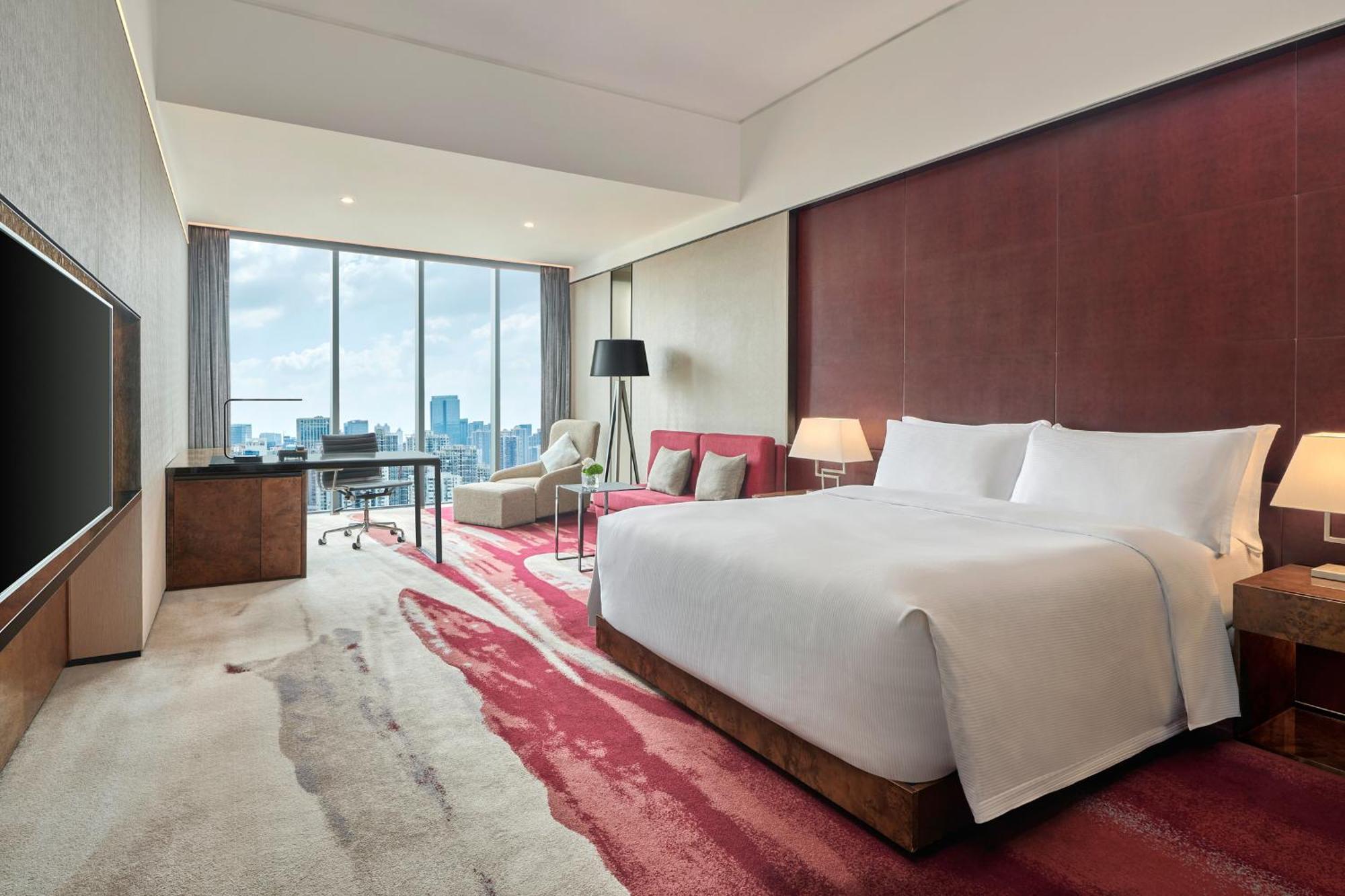 Hilton Tianhe: Fair Shuttle & Registration Hotel 5*