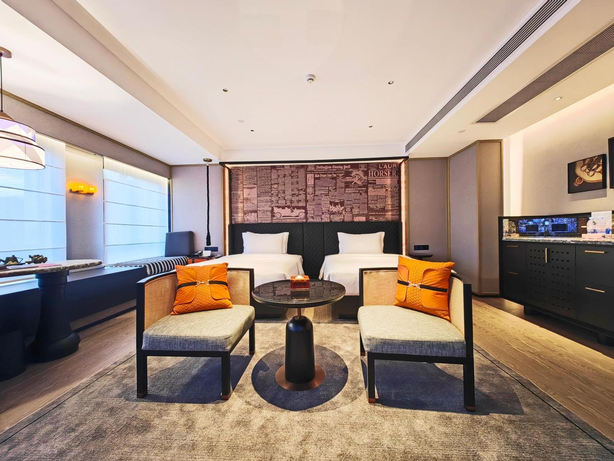Arthur Luogang Xiangang Metro Guangzhou-free Shuttle Bus For Fair&free Breakfast And Afternoon Tea 4* Guangzhou