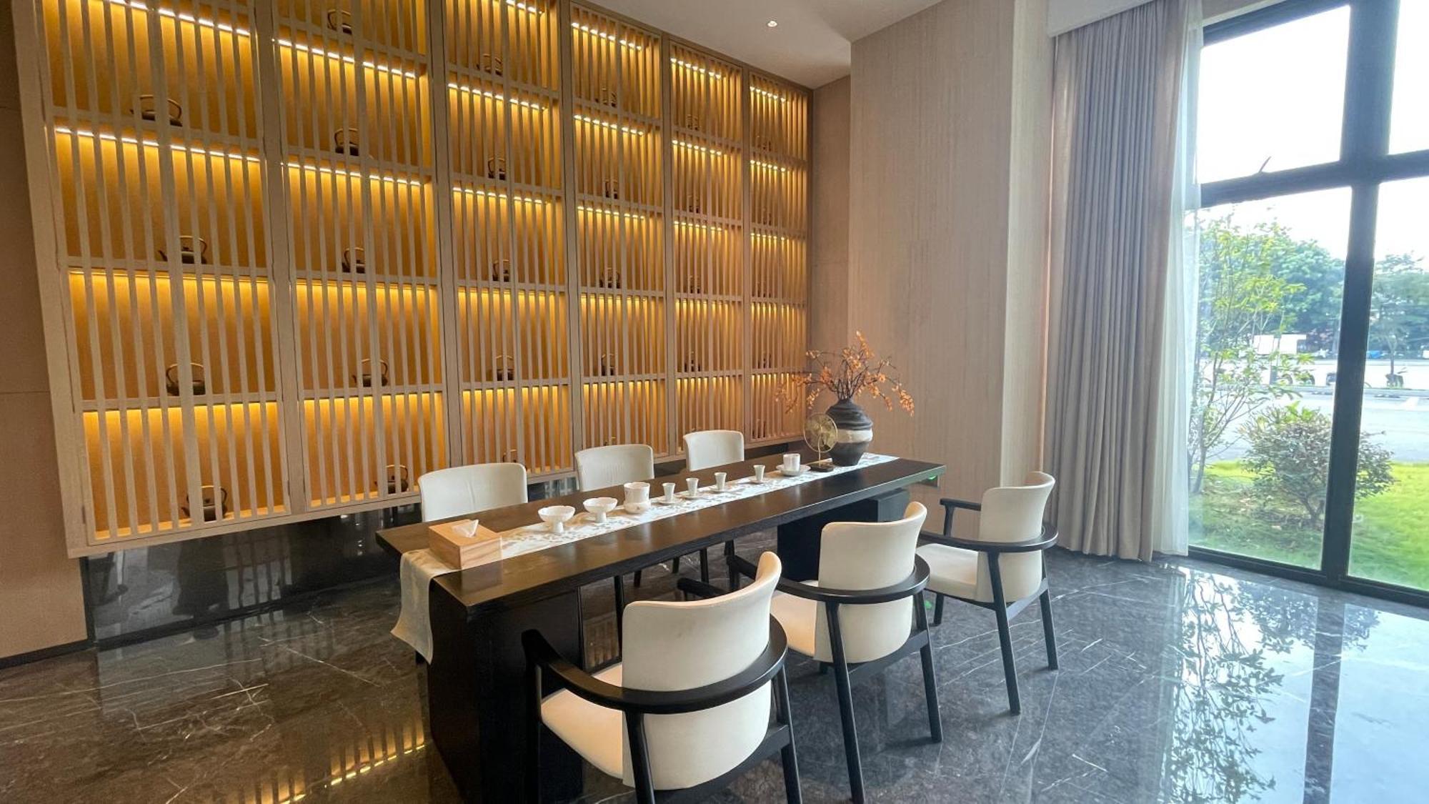 Hotel Ginco Baiyun Airport