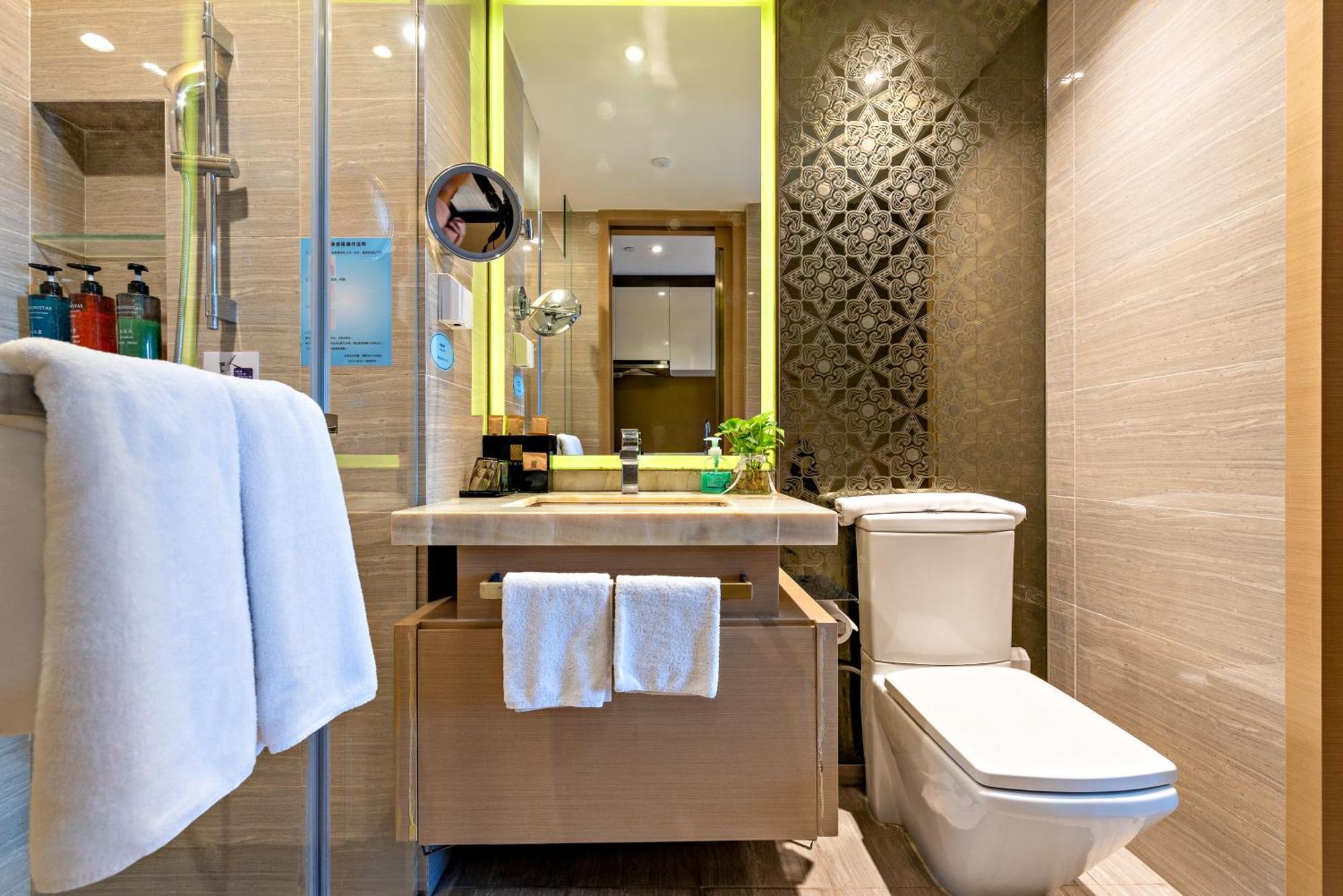 Clovis Apartemen *