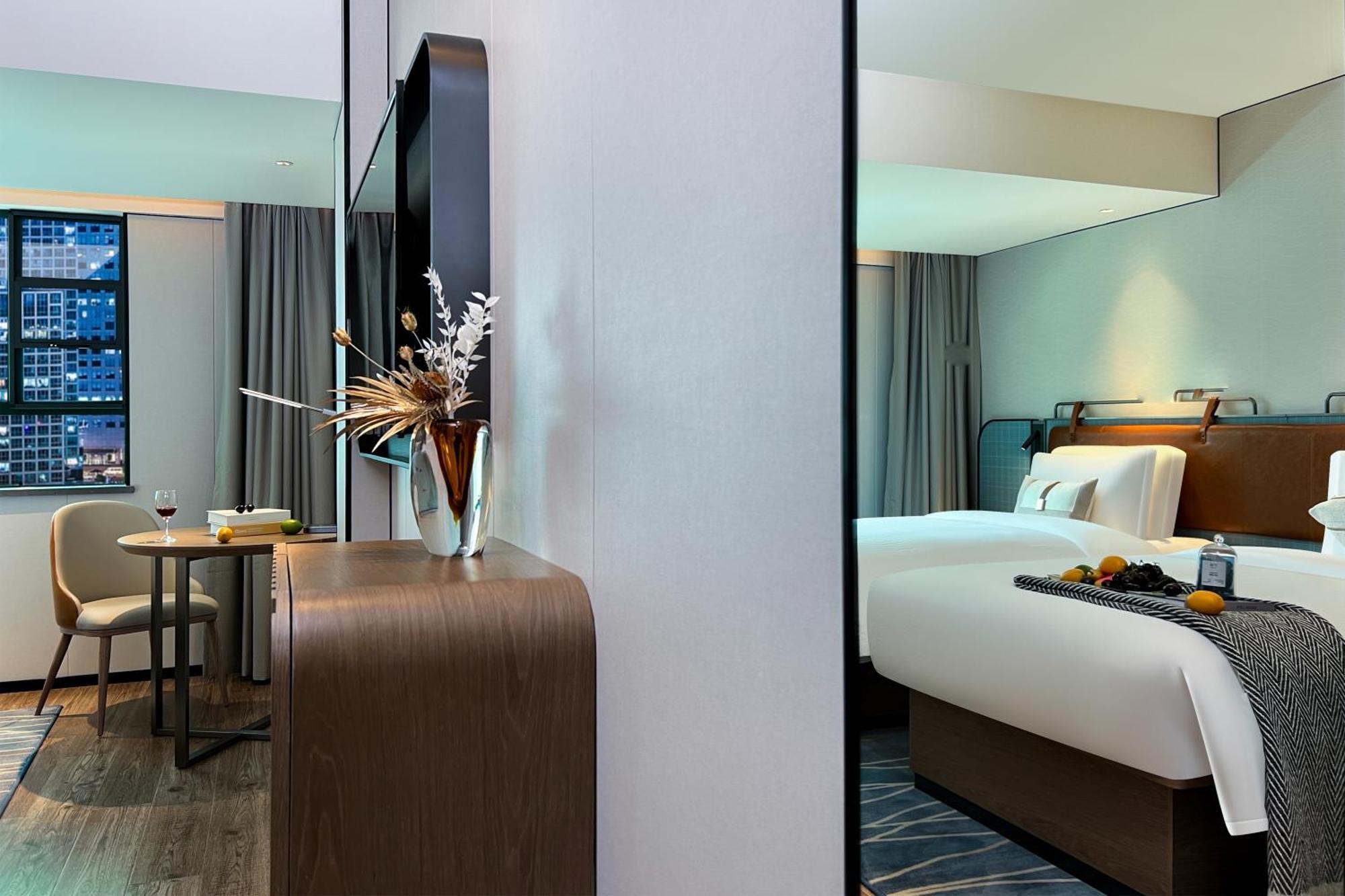 Echarm Dongpu Financial Pazhou Convention Center - Free Shuttle Bus For Fair Guangzhou