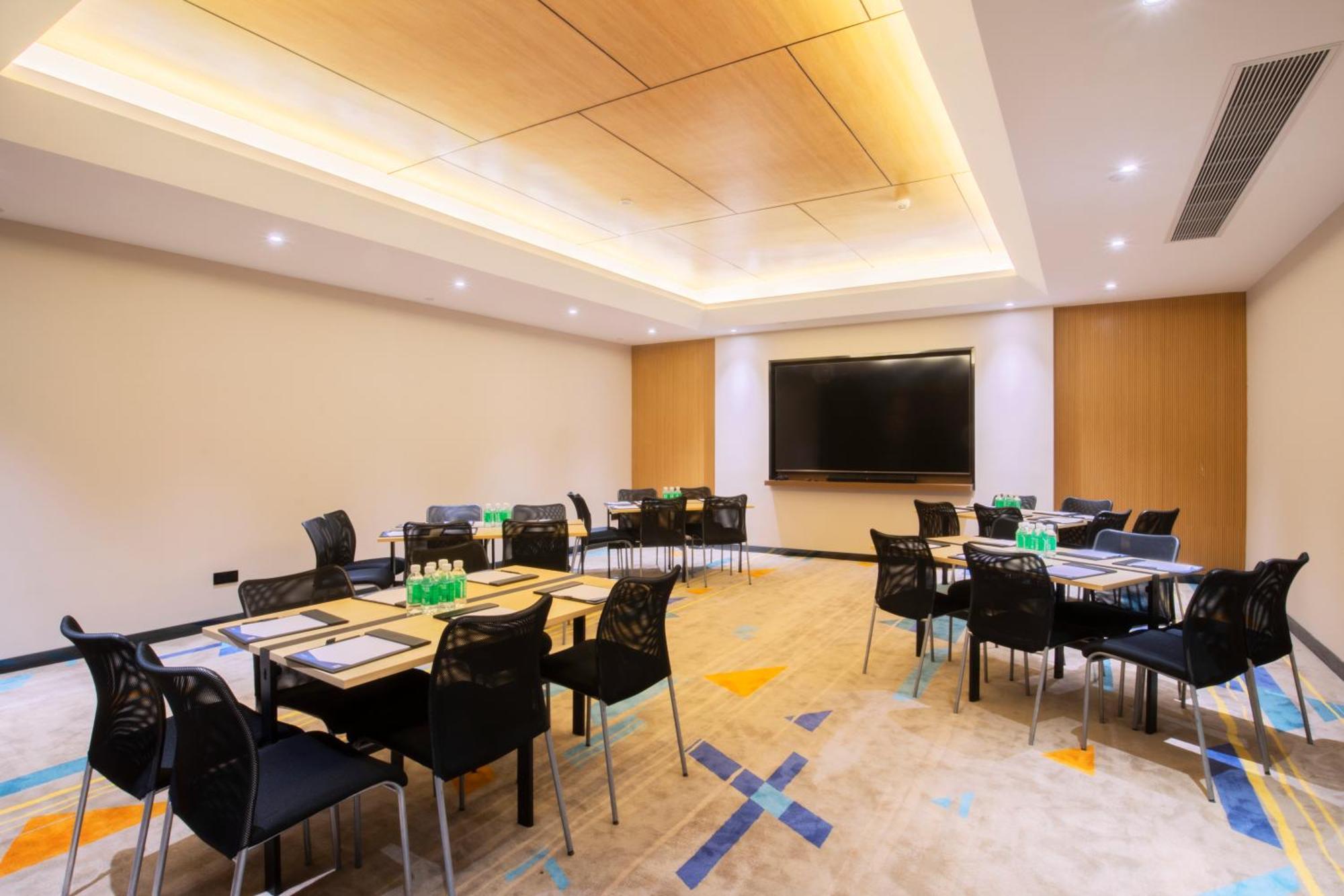 Hampton By Hilton Zhujiang New Town - Free Shuttle Bus To Fair 4* Guangzhou